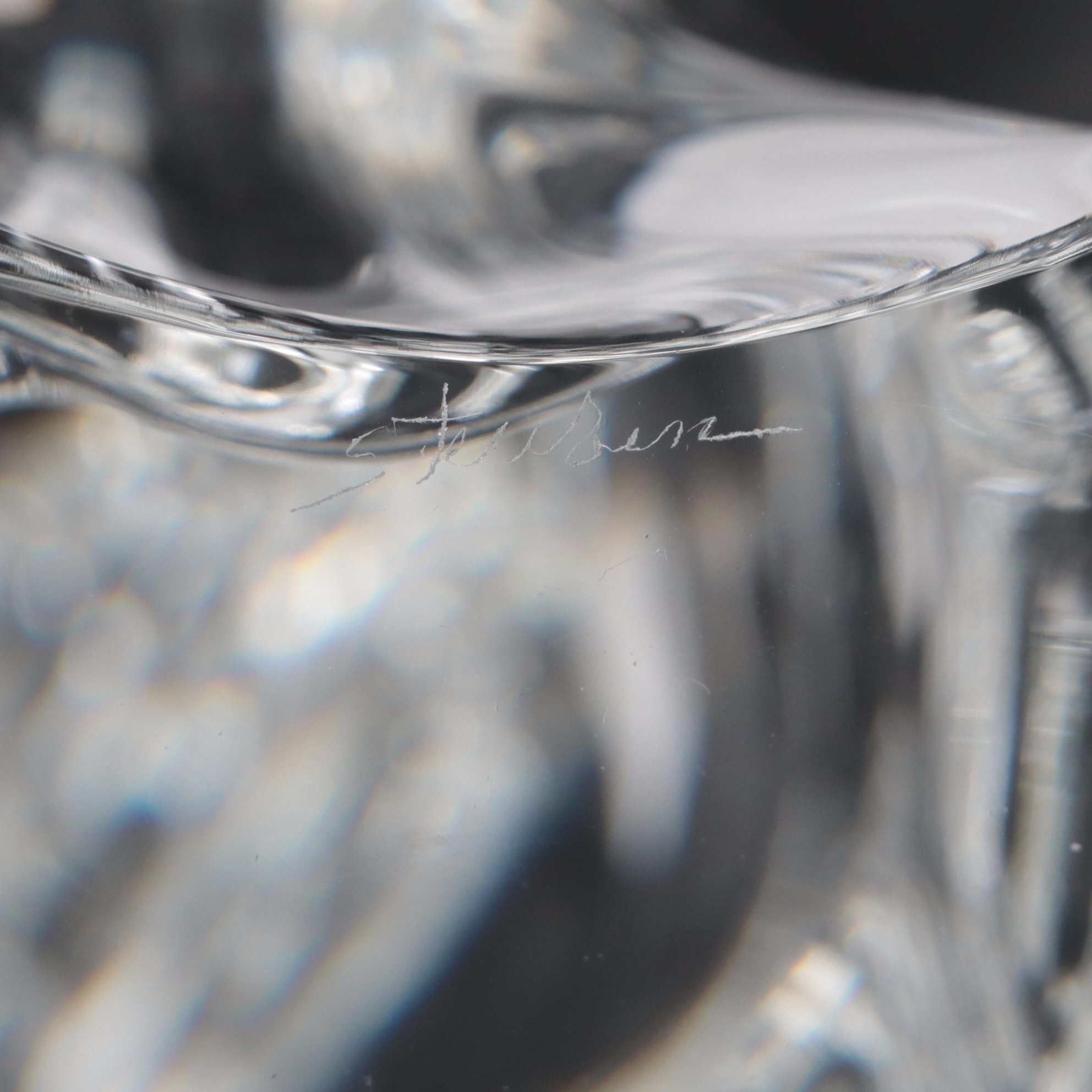 Steuben Art Glass "Mother Giraffe" Statuette Designed by Lloyd Atkins