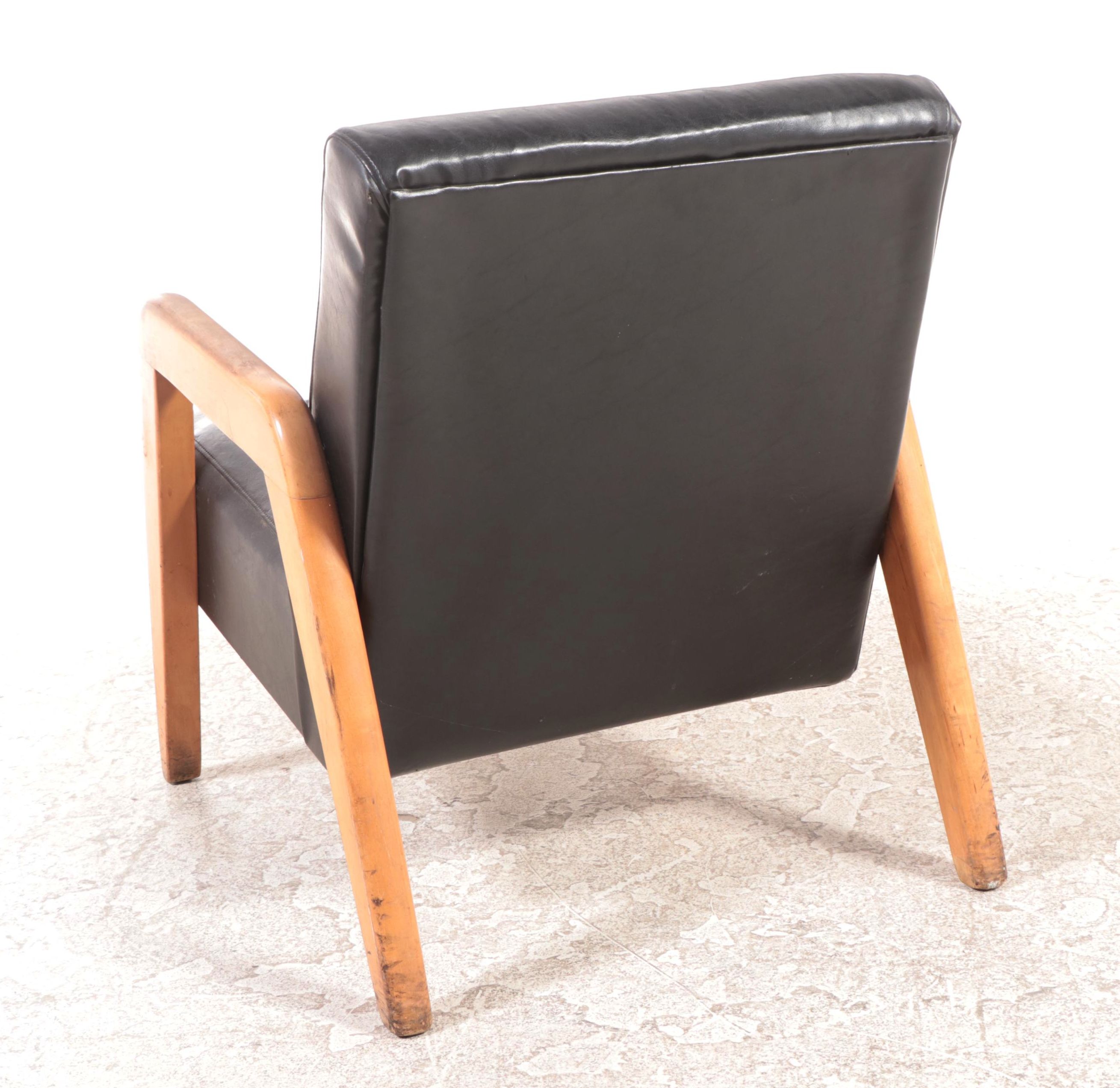 Russel Wright Mid Century Modern Maple and Vinyl Lounge Chair