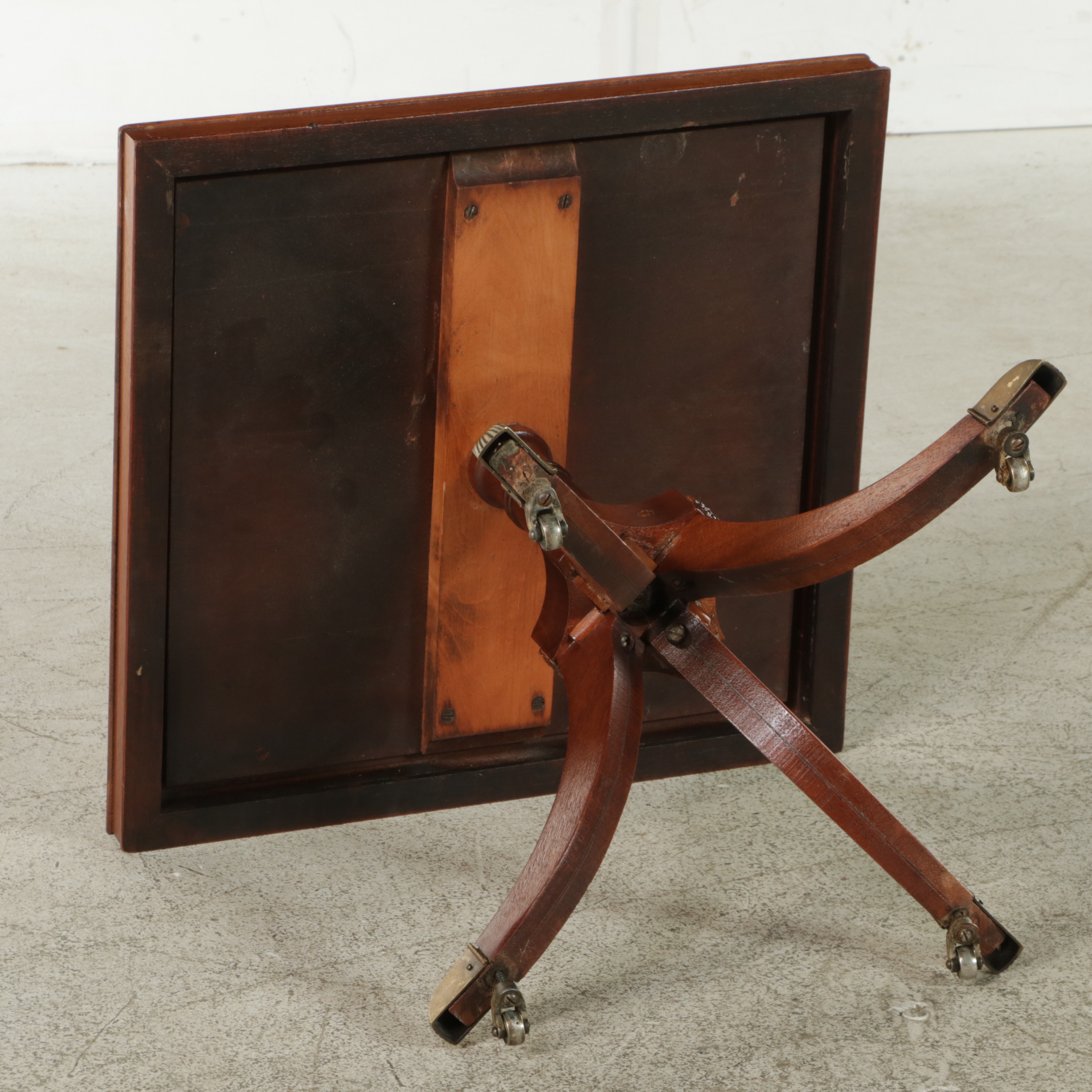 Federal Style Mahogany and Marquetry Coffee Table with Nesting Side Table