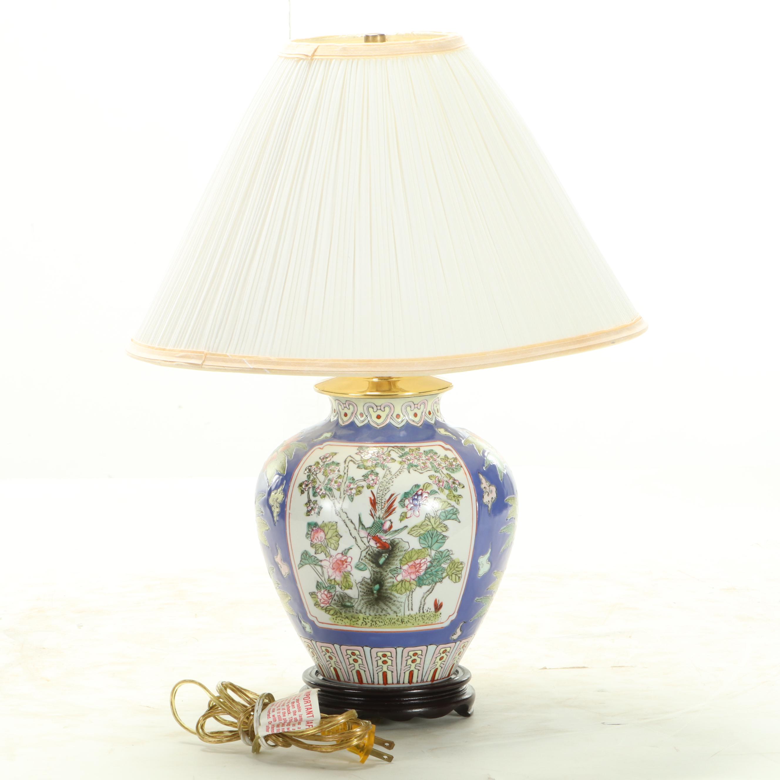 Chinese Famille Rose Porcelain Vase Table Lamp, Late 20th Century