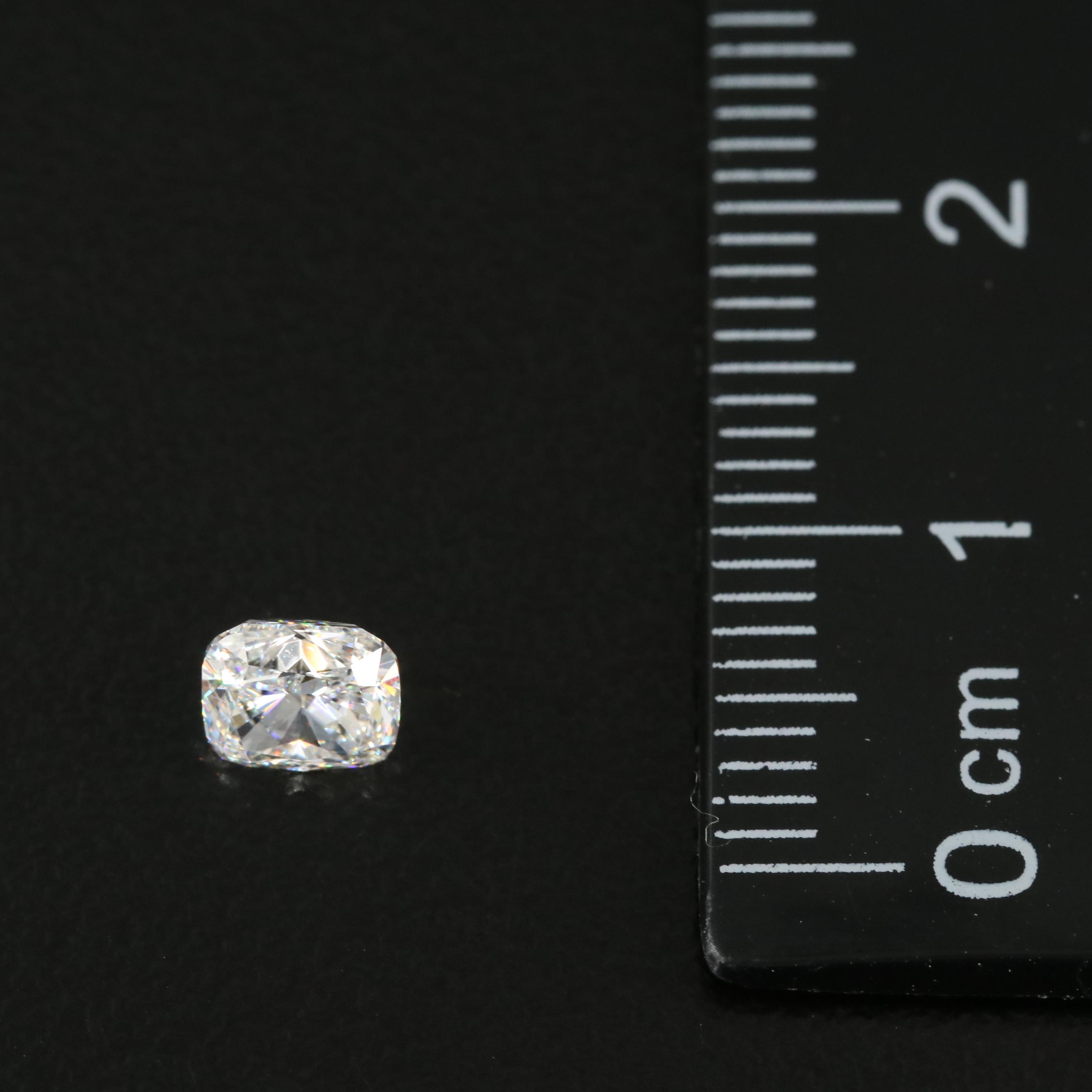 Loose 0.70 CT Diamond with GIA Diamond Report