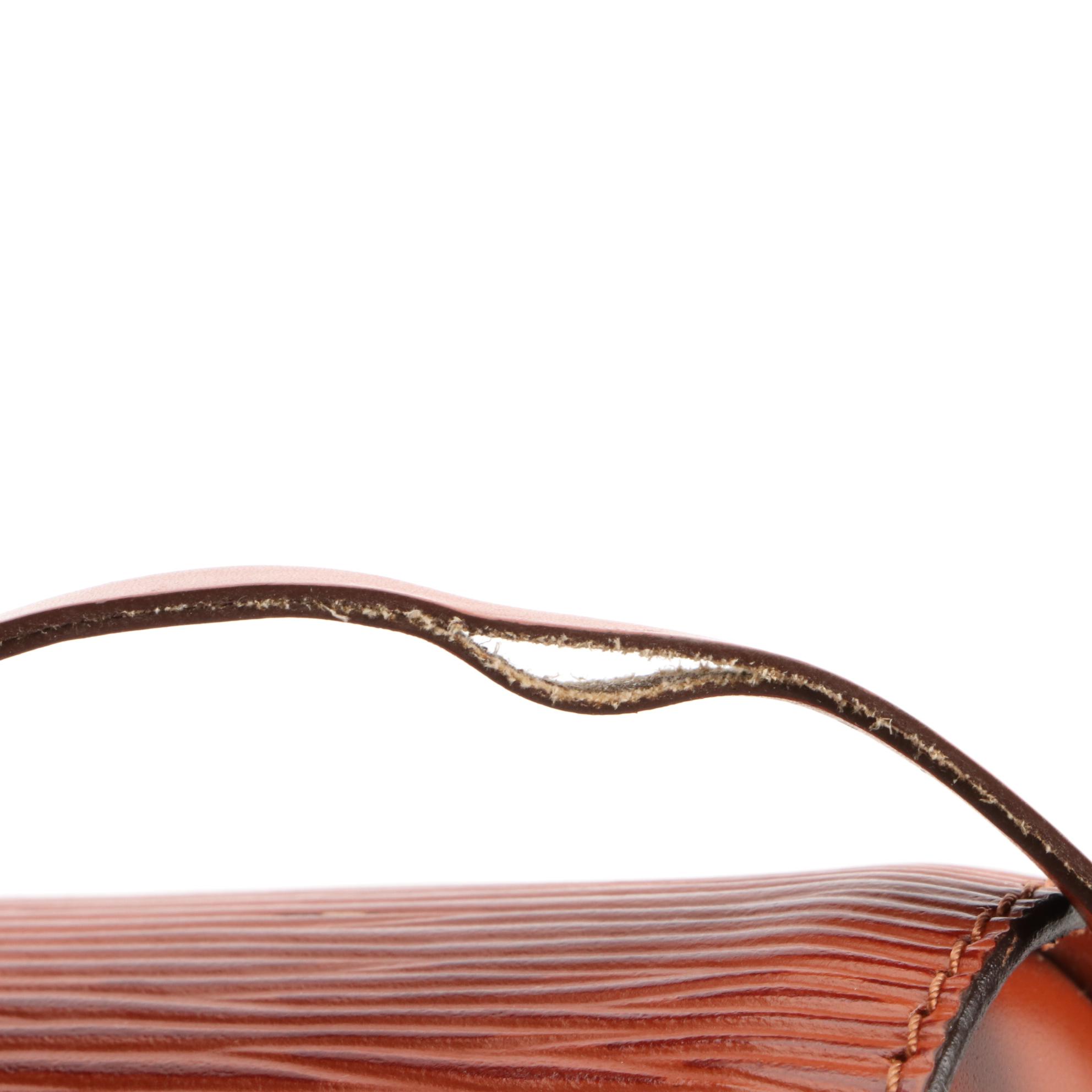 Louis Vuitton Soufflot Trousse Ronde in Kenyan Fawn Epi and Smooth Leather