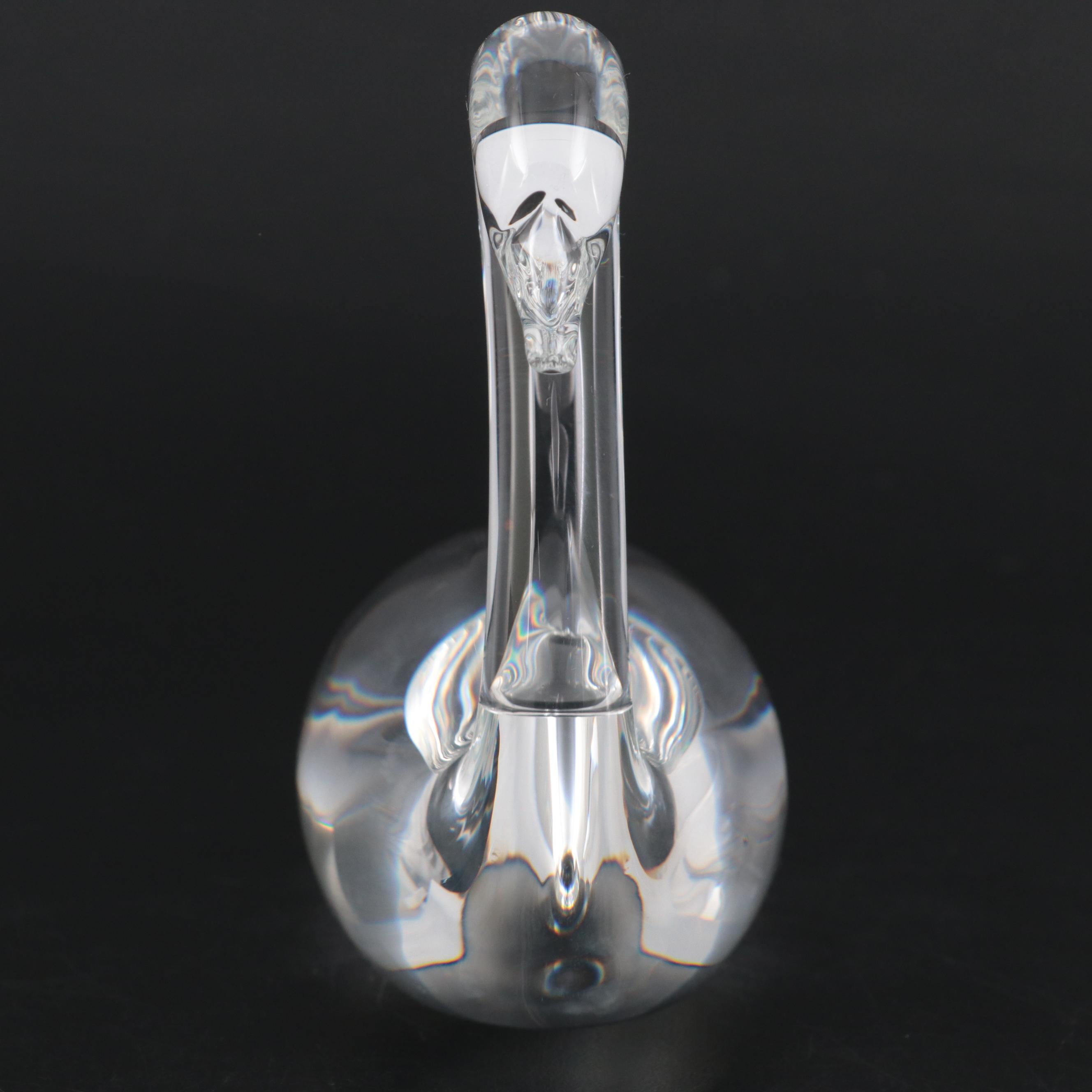 Steuben Art Glass "Swan" Figurine Designed by Lloyd Atkins, Mid/Late 20th C.
