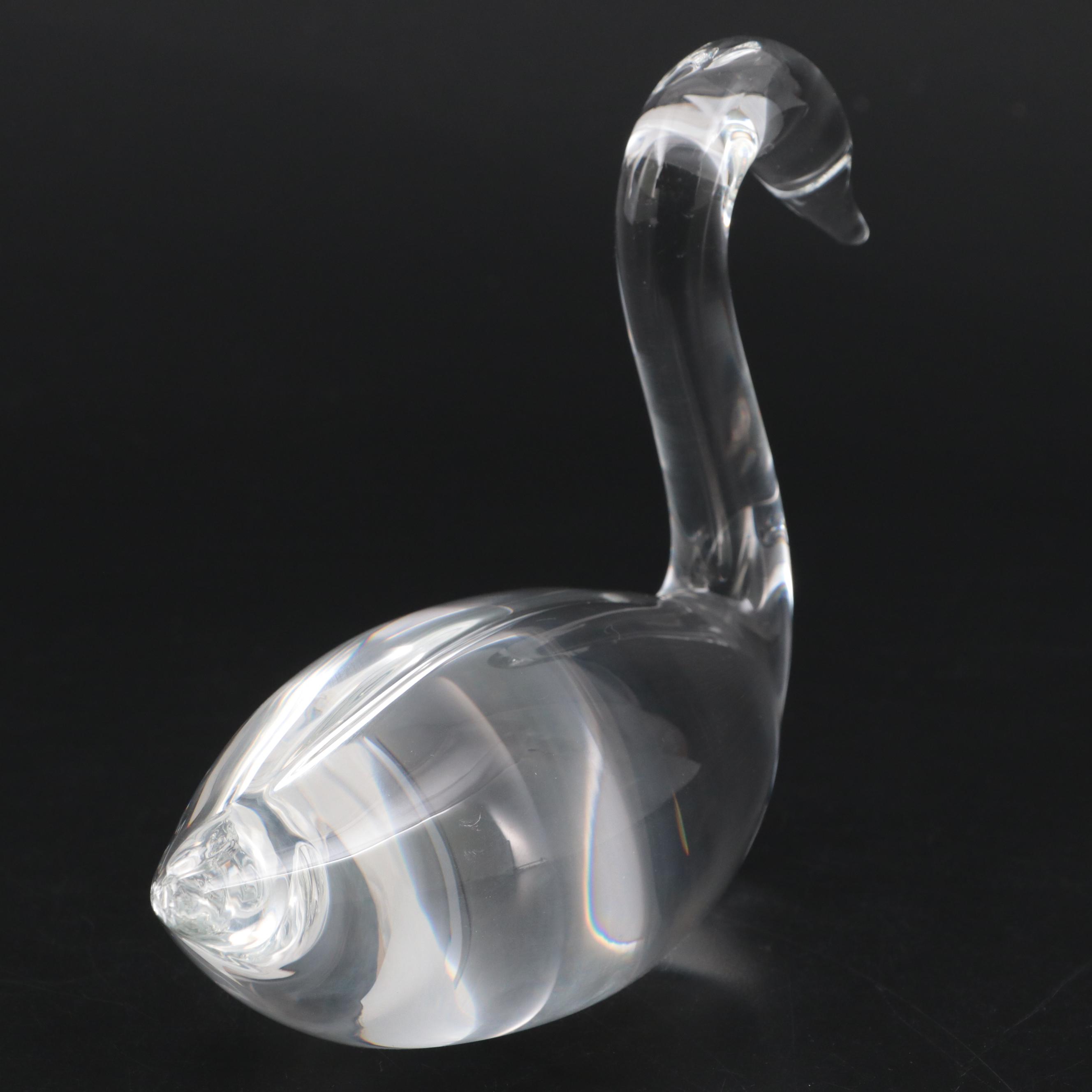 Steuben Art Glass "Swan" Figurine Designed by Lloyd Atkins, Mid/Late 20th C.