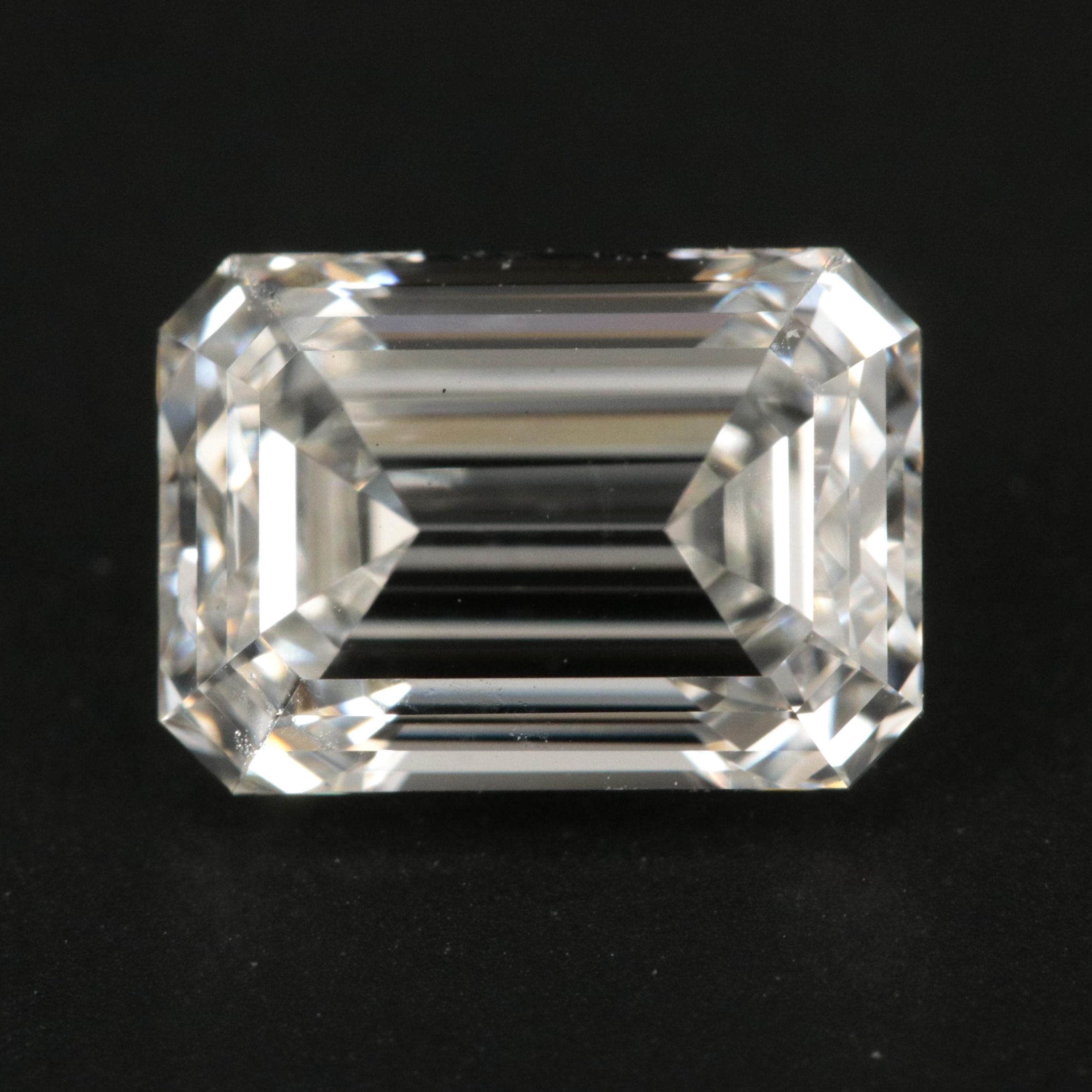 Loose 2.00 CT Lab Grown Diamond with IGI Report
