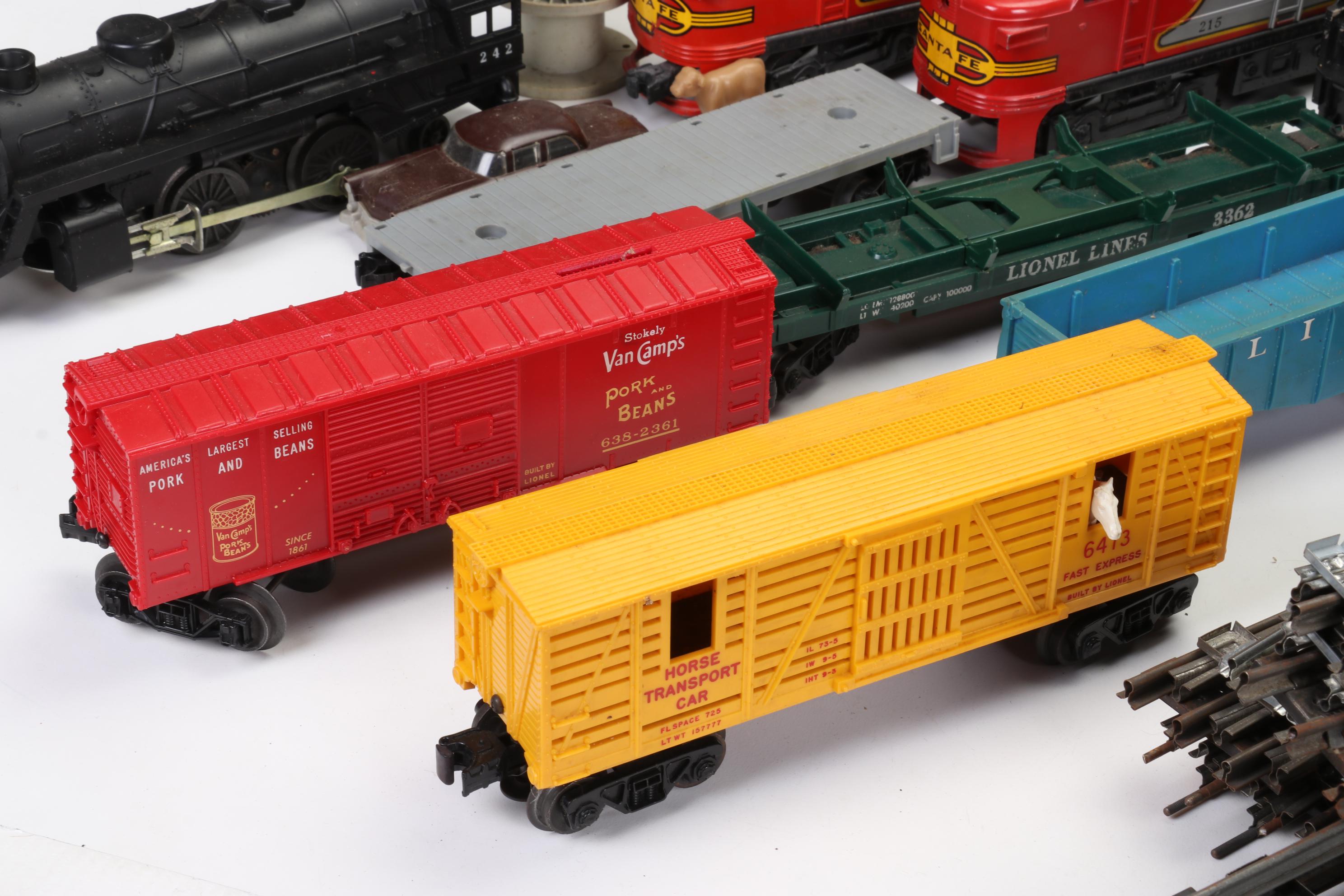 Lionel O-Scale Train Set with Diesel and Steam Locomotives, Late 20th Century