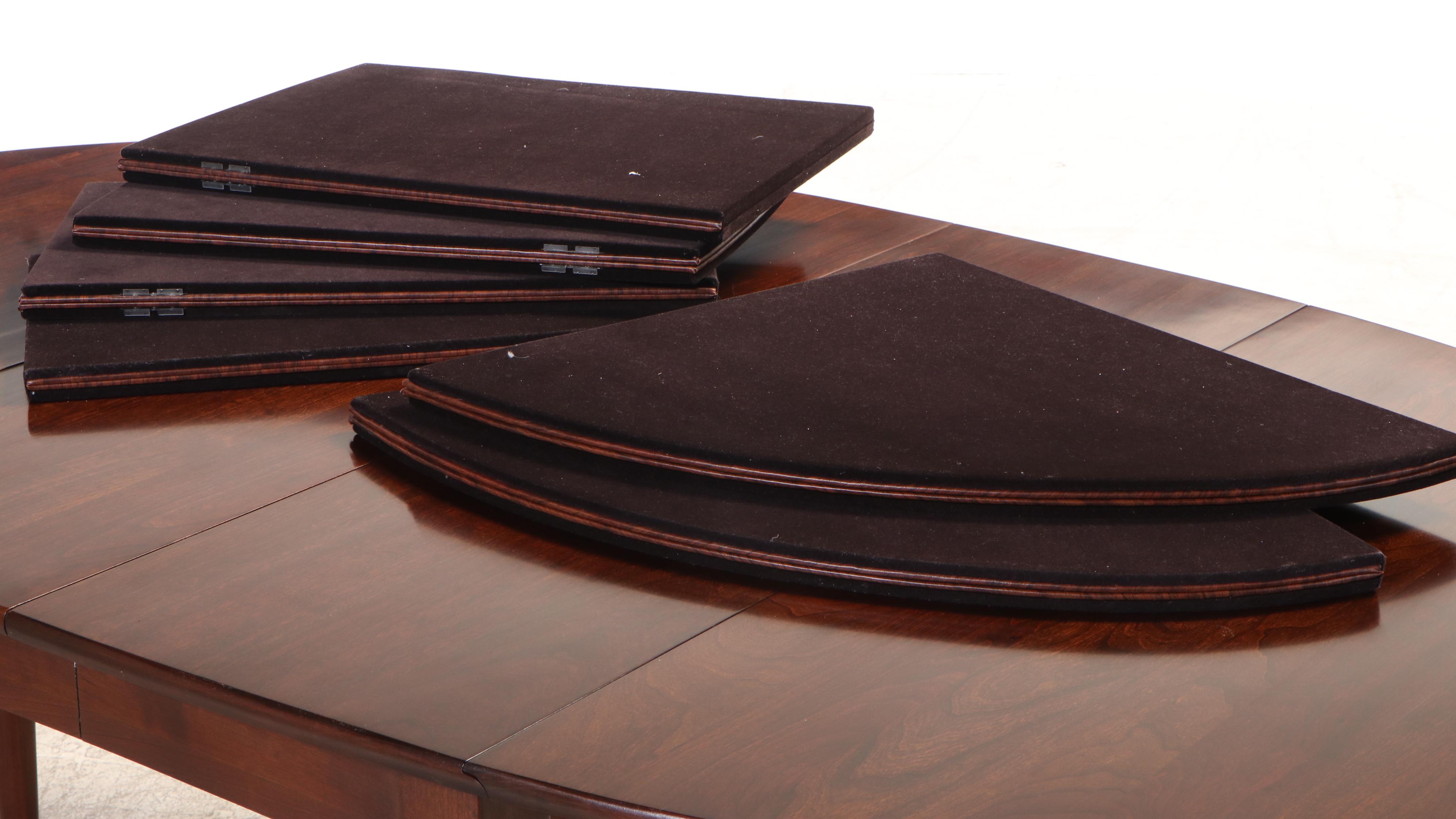 Seven-Piece Queen Anne Style Cherrywood Dining Set, Incl. Pennsylvania House