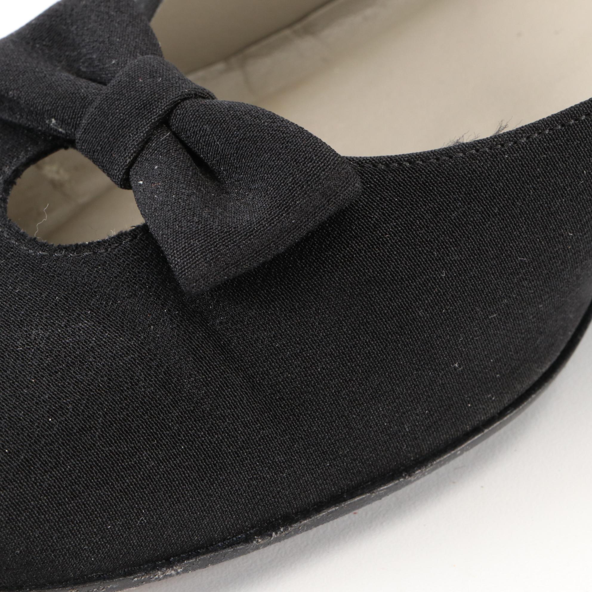 Adrienne Vittadini Low Block Heel Pumps with Box