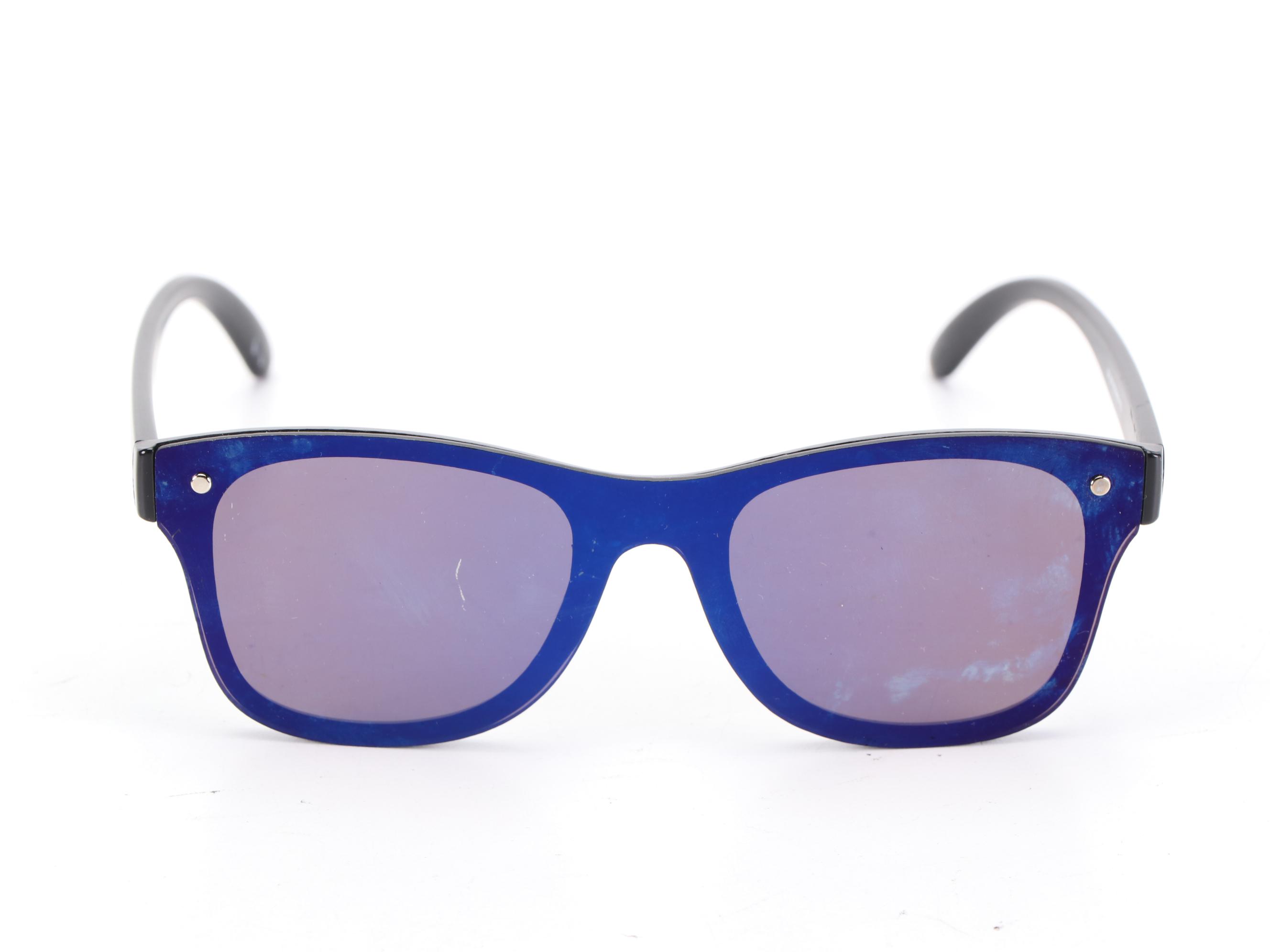 GoVision Royale Polarized HD VR Sunglasses with Other Eyewear and Cases