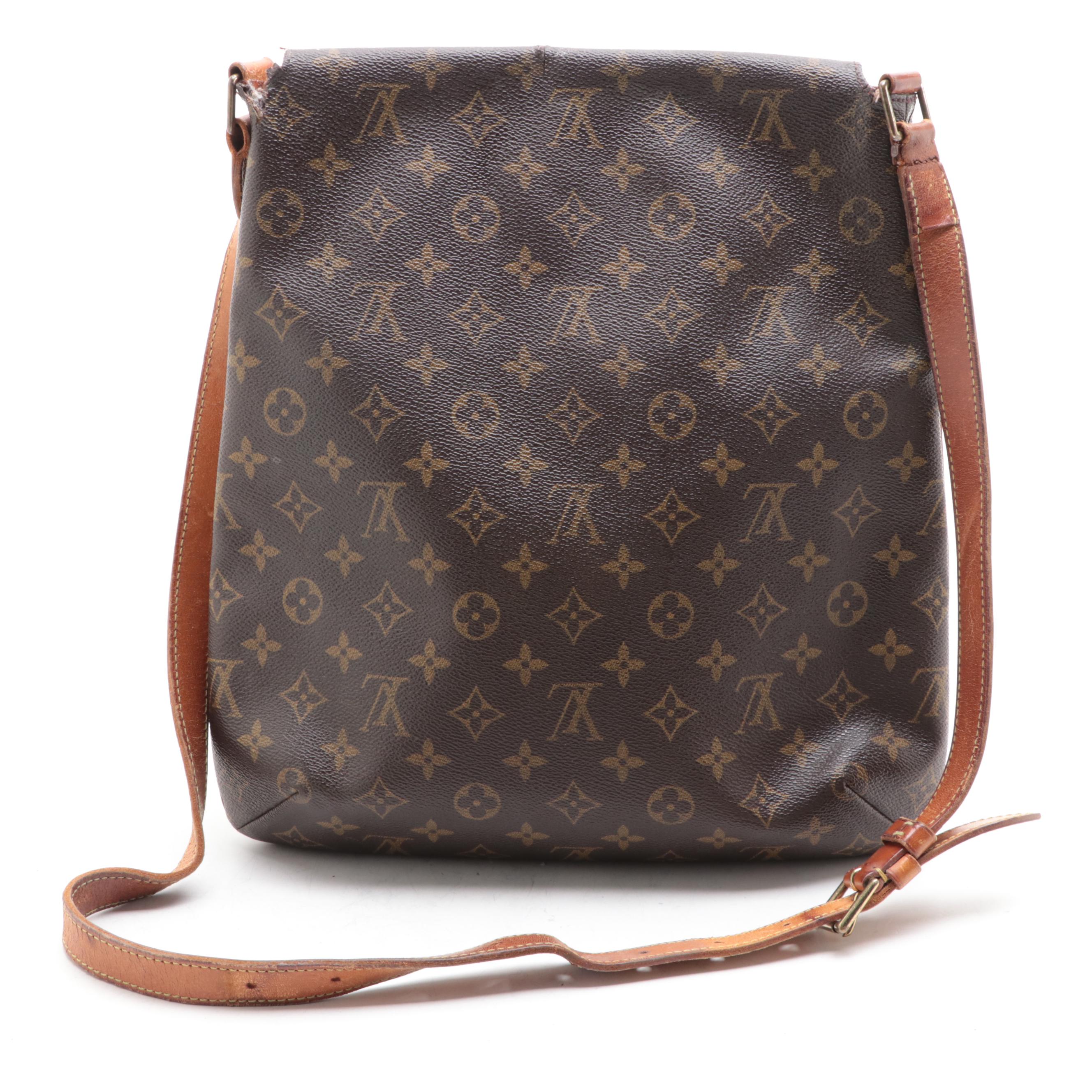 Louis Vuitton Musette Bag in Monogram Canvas and Vachetta Leather