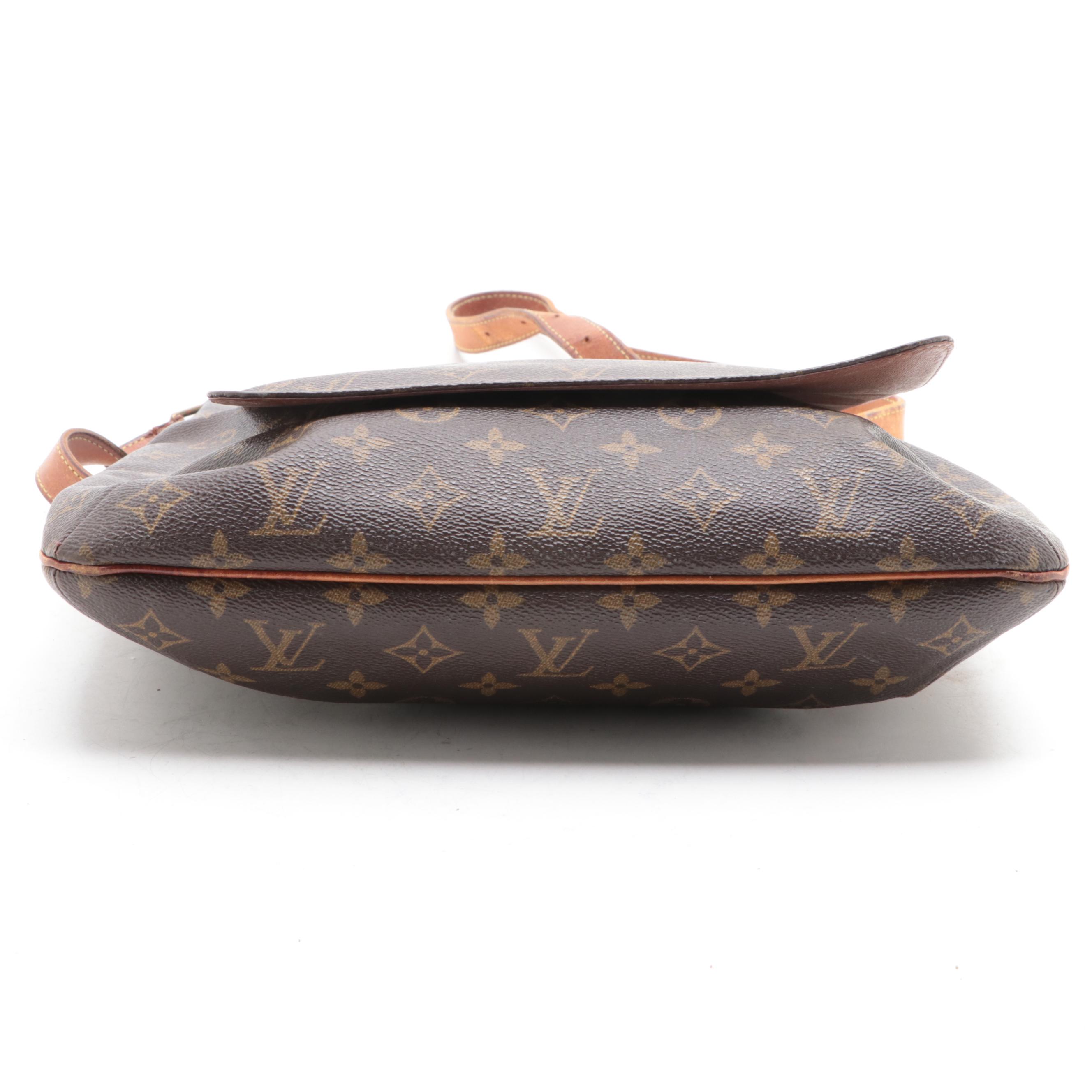 Louis Vuitton Musette Bag in Monogram Canvas and Vachetta Leather