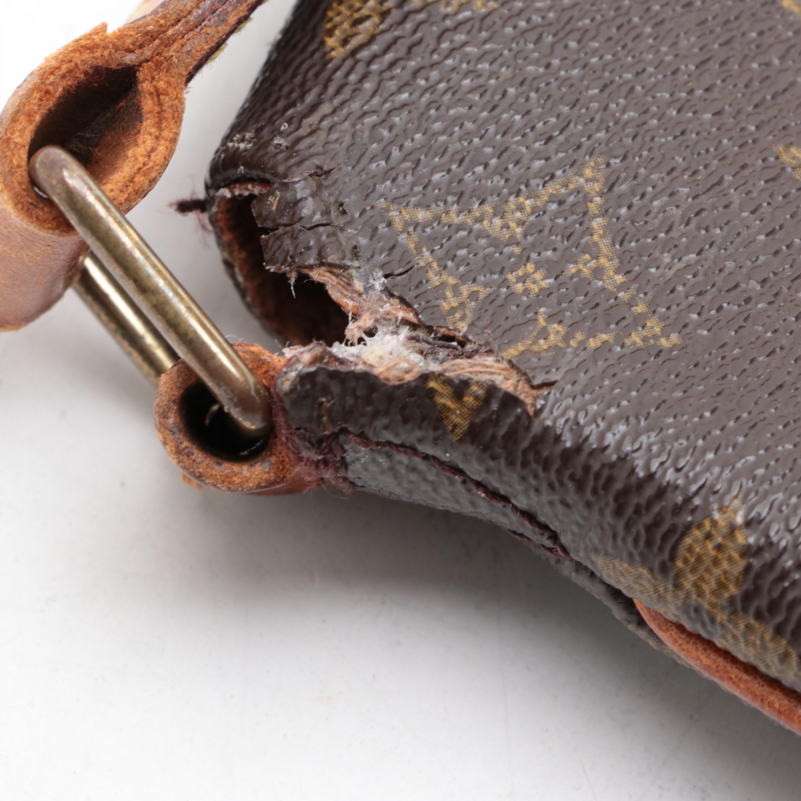 Louis Vuitton Musette Bag in Monogram Canvas and Vachetta Leather