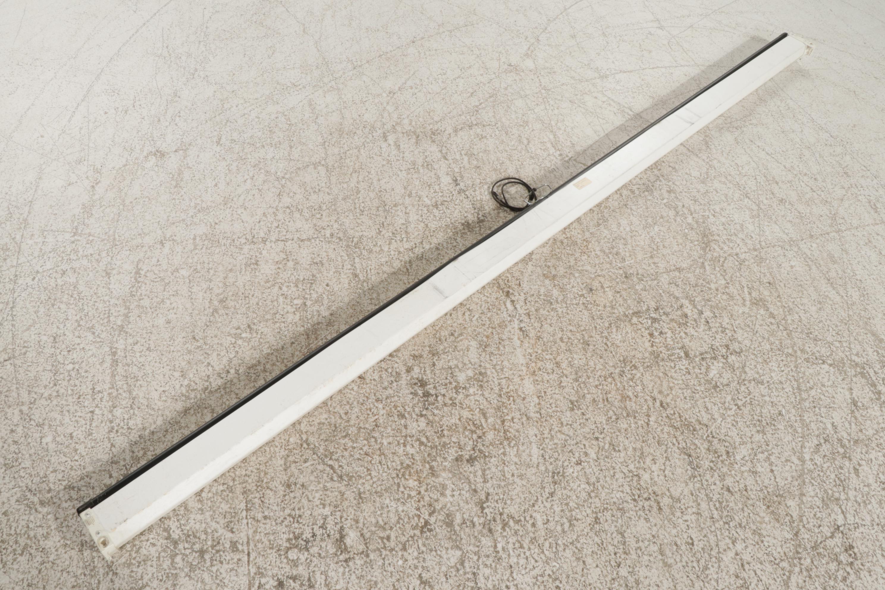 Draper Luma Wall Mounted Projection Screen