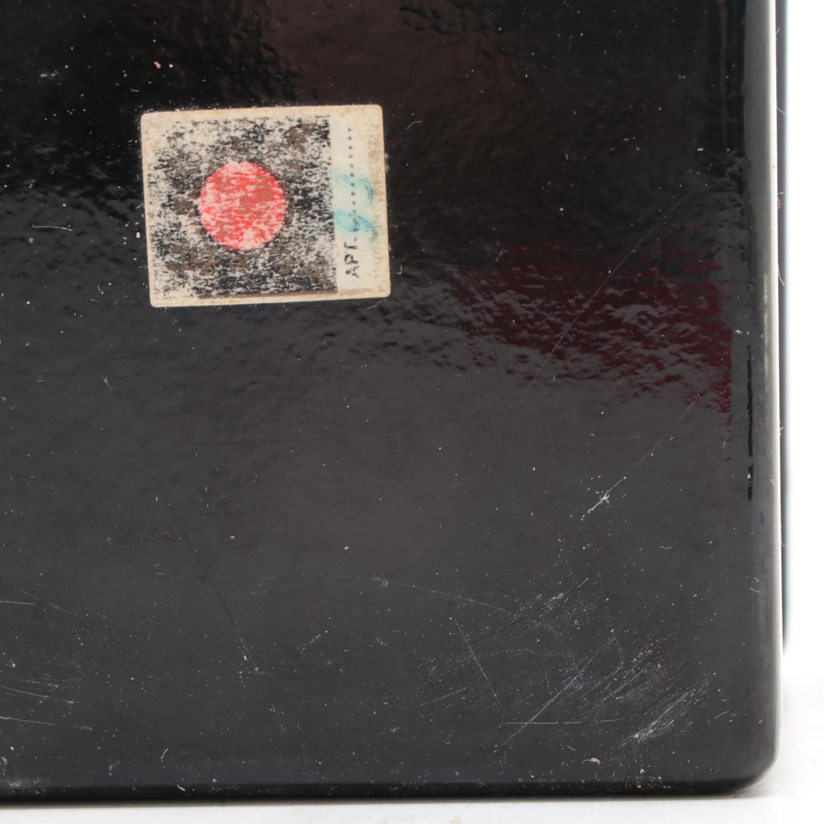 Russian Mstyora "Aster" Hand-Painted Lacquer Box with Troika Pinback