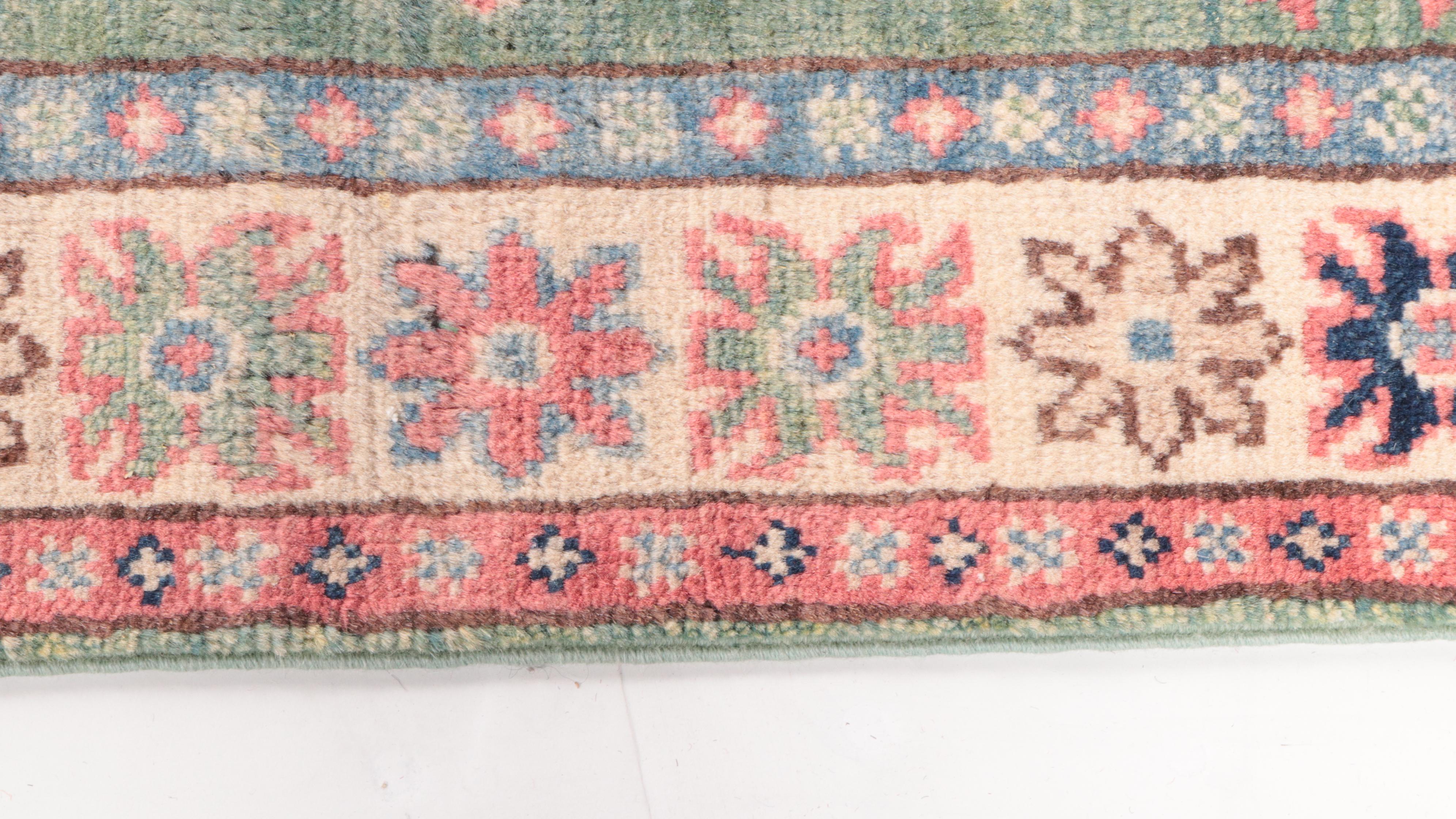 2'7 x 4' Hand-Knotted Pakistan Kazak-Style Accent Rug