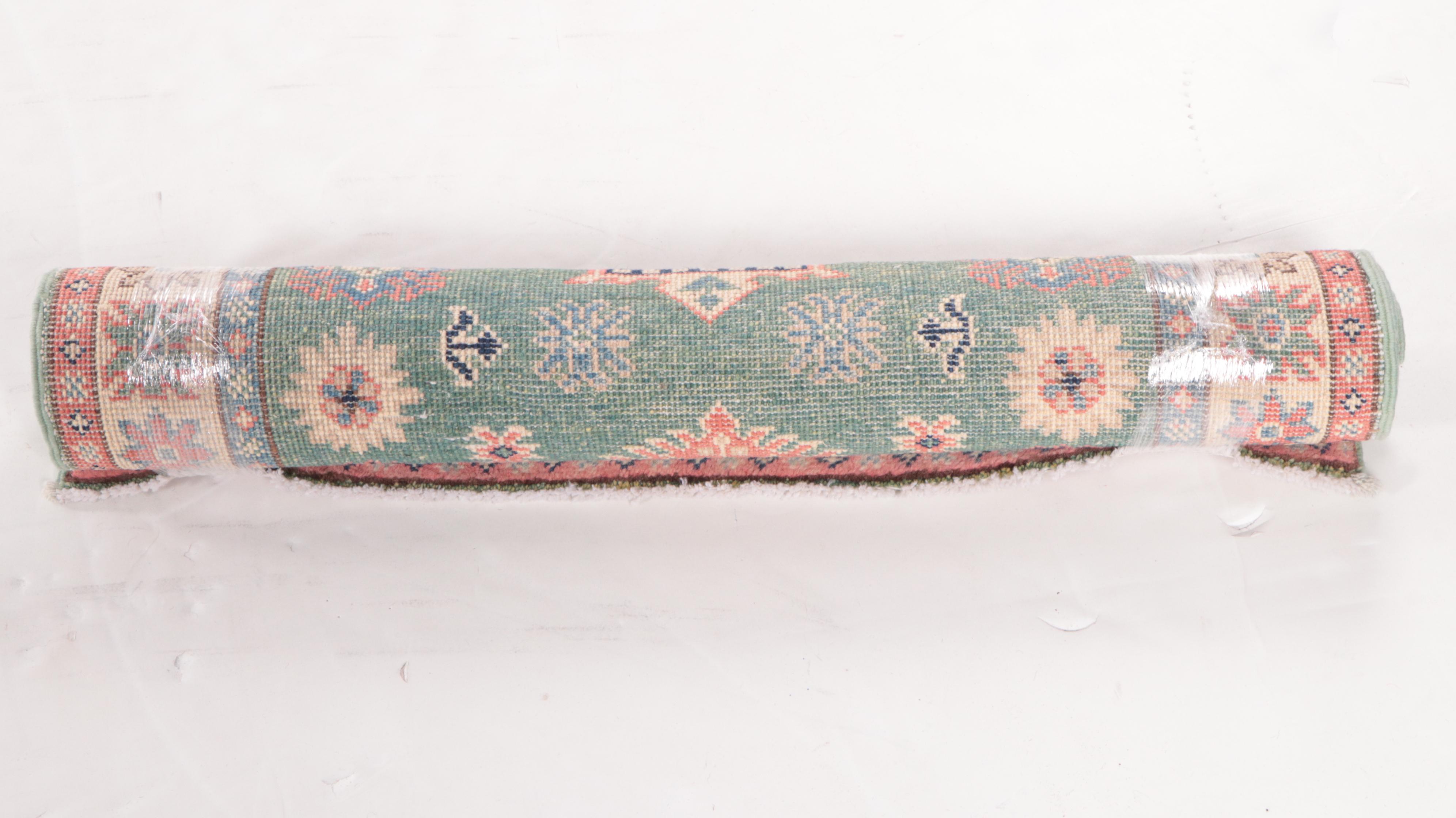 2'7 x 4' Hand-Knotted Pakistan Kazak-Style Accent Rug