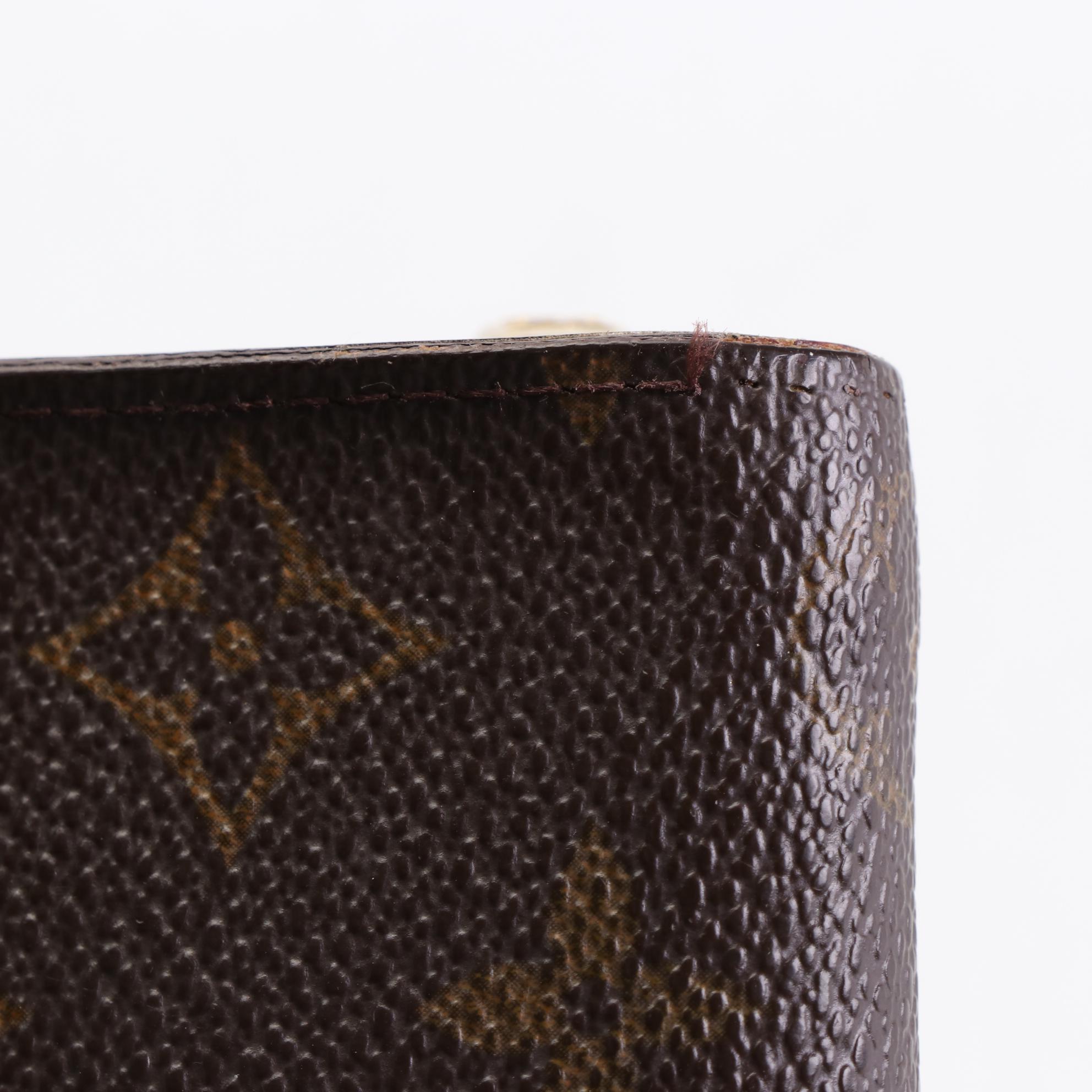 Louis Vuitton Porte-Monnaie Zippy Wallet in Monogram Canvas