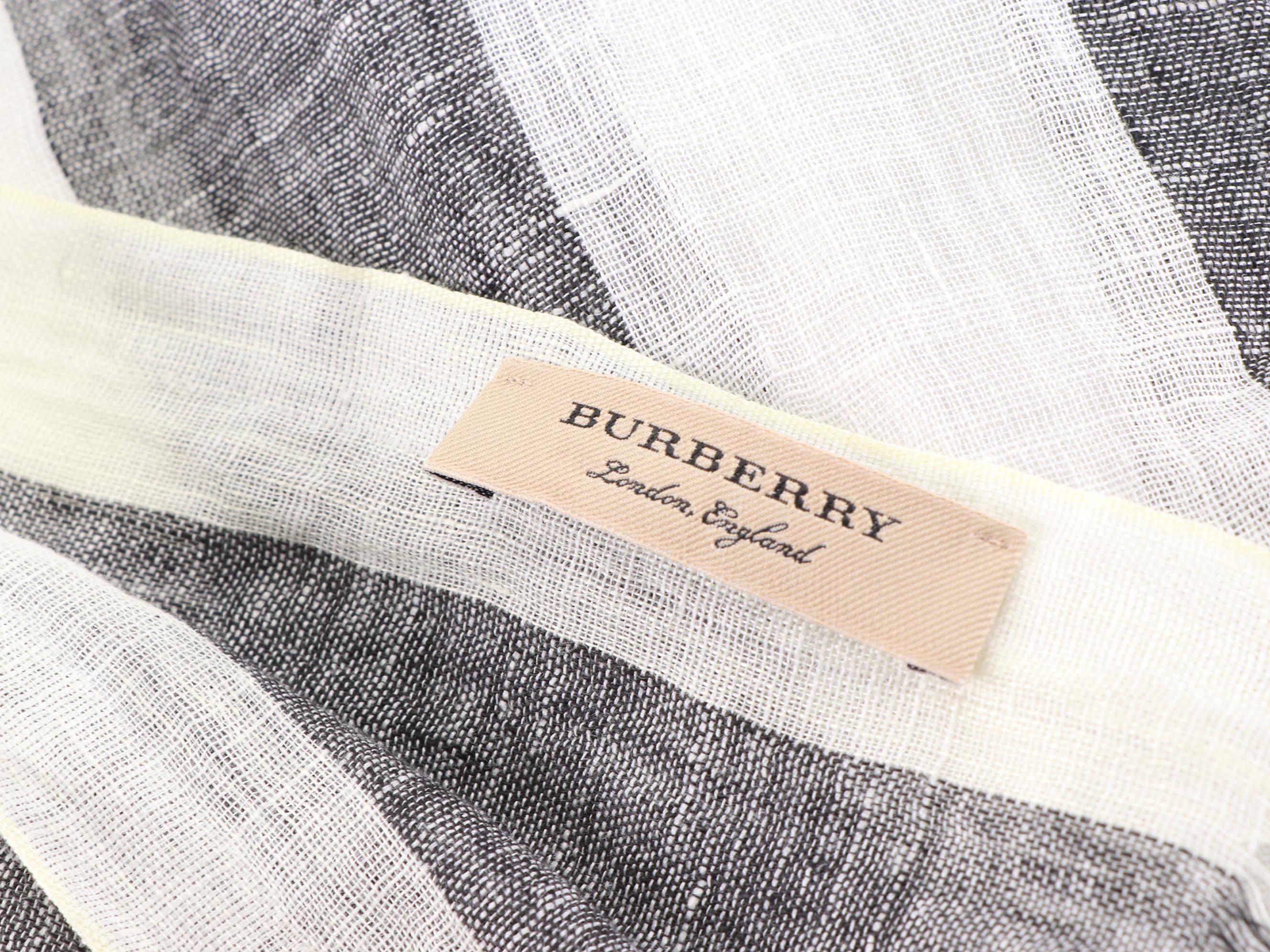 Burberry Lightweight Nova Check Fringe Scarf in Linen