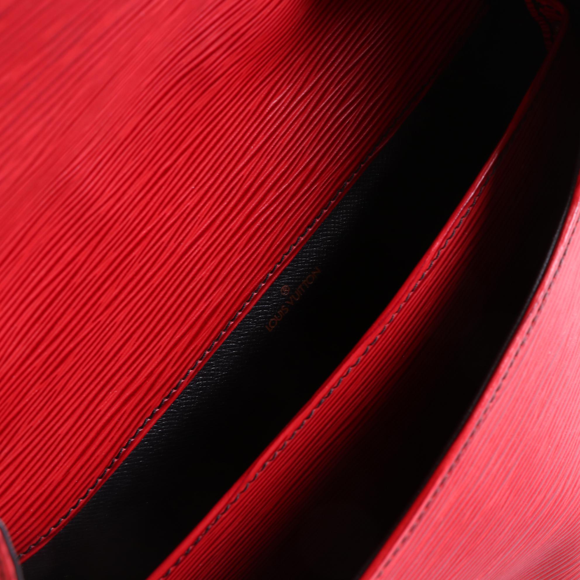 Louis Vuitton Cartouchiere Bag in Red Epi Leather