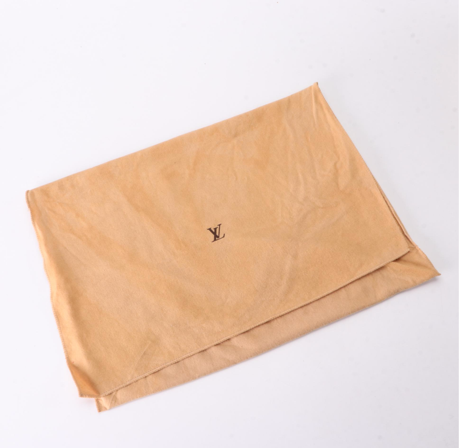 Louis Vuitton Houston Tote in Monogram Vernis and Vachetta Leather