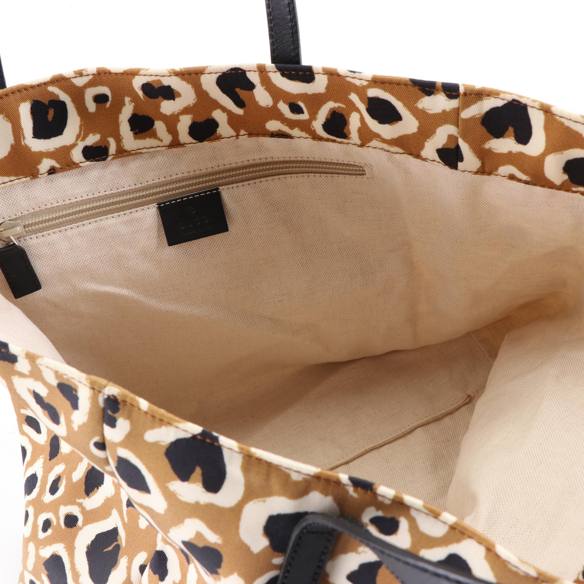 Gucci Tote Bag in Printed Nylon with Black Leather Trim