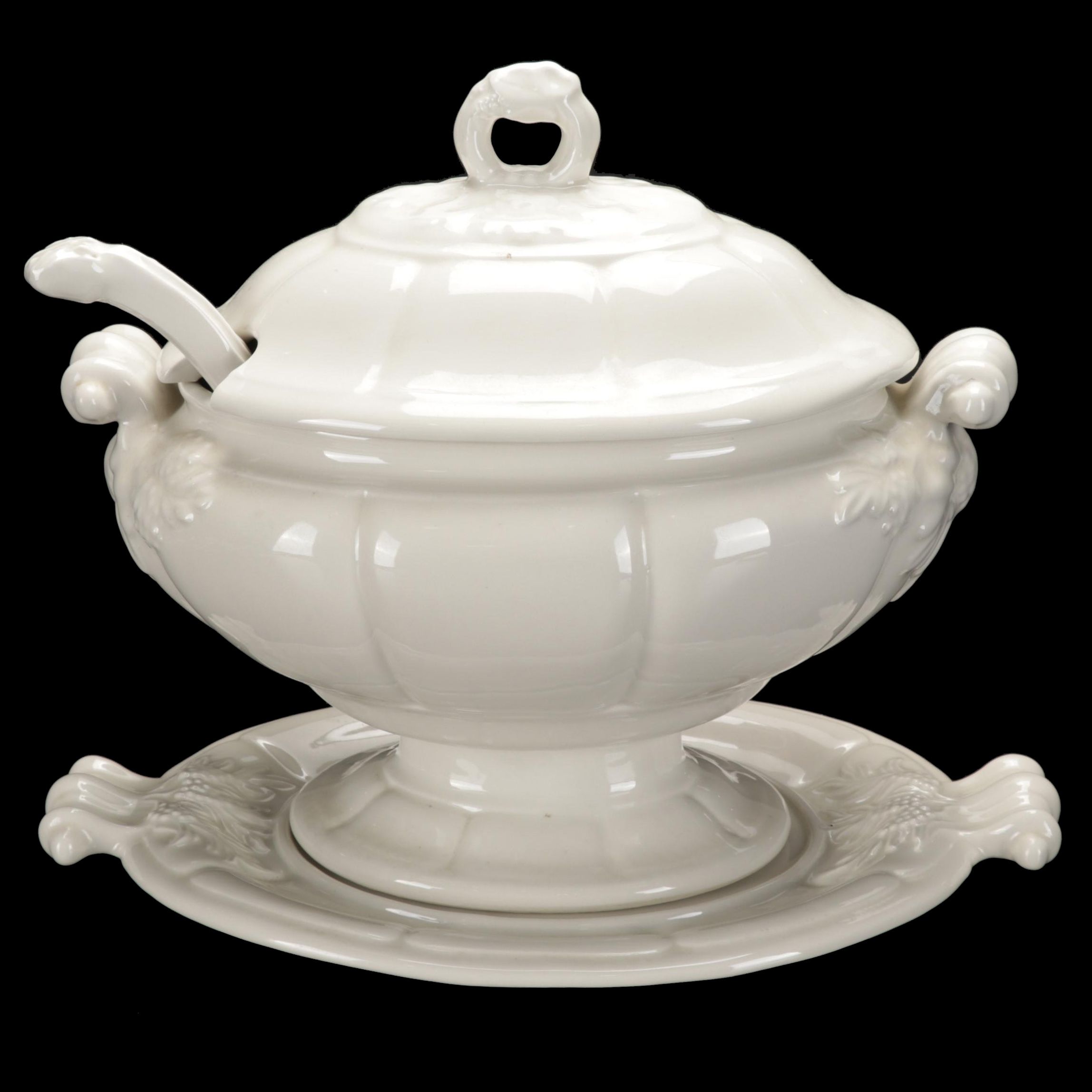 Red Cliff Pottery "Grape" Ironstone Soup Tureen on Platter, 1958-1978