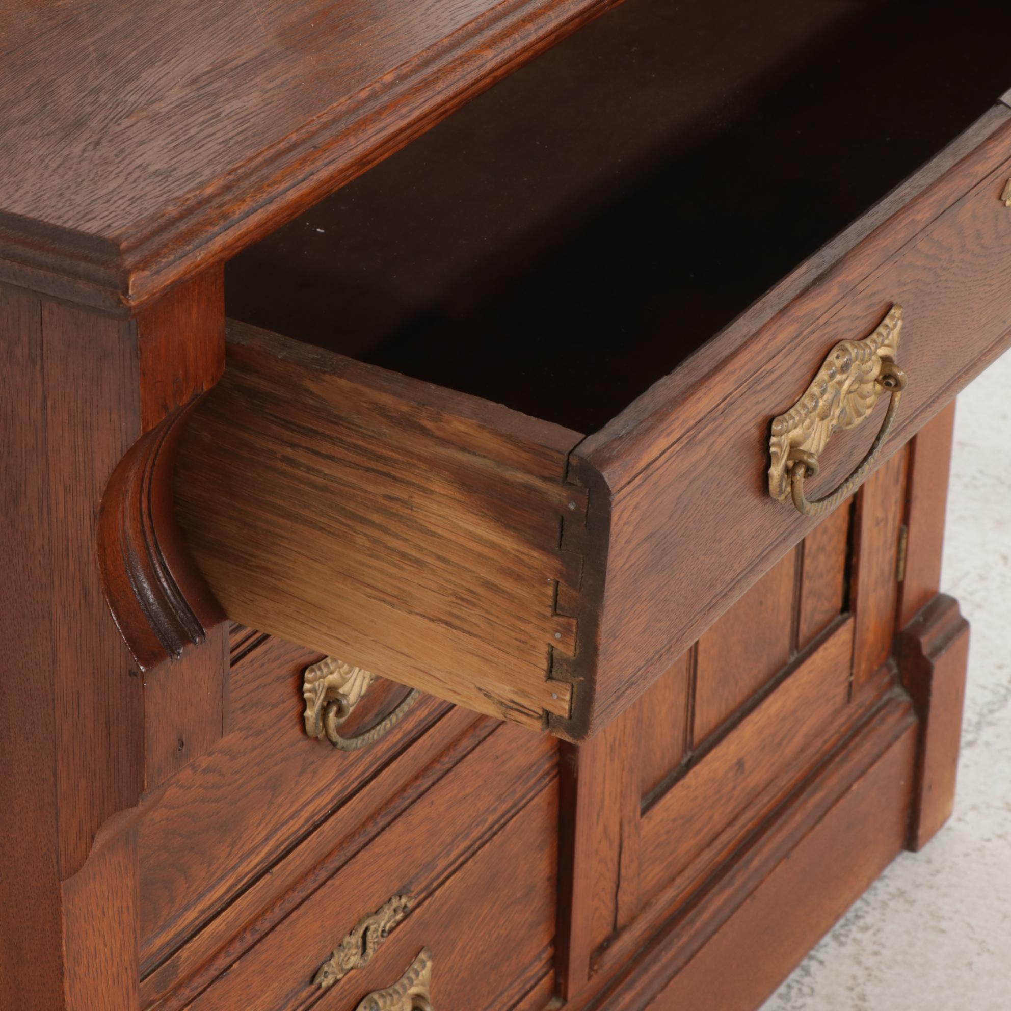 Victorian Oak Washstand and Mirror, Late 19th to Early 20th Century