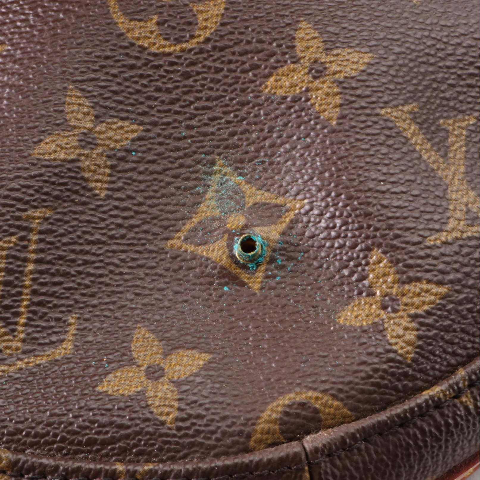 Louis Vuitton Chantilly PM in Monogram Canvas and Vachetta Leather