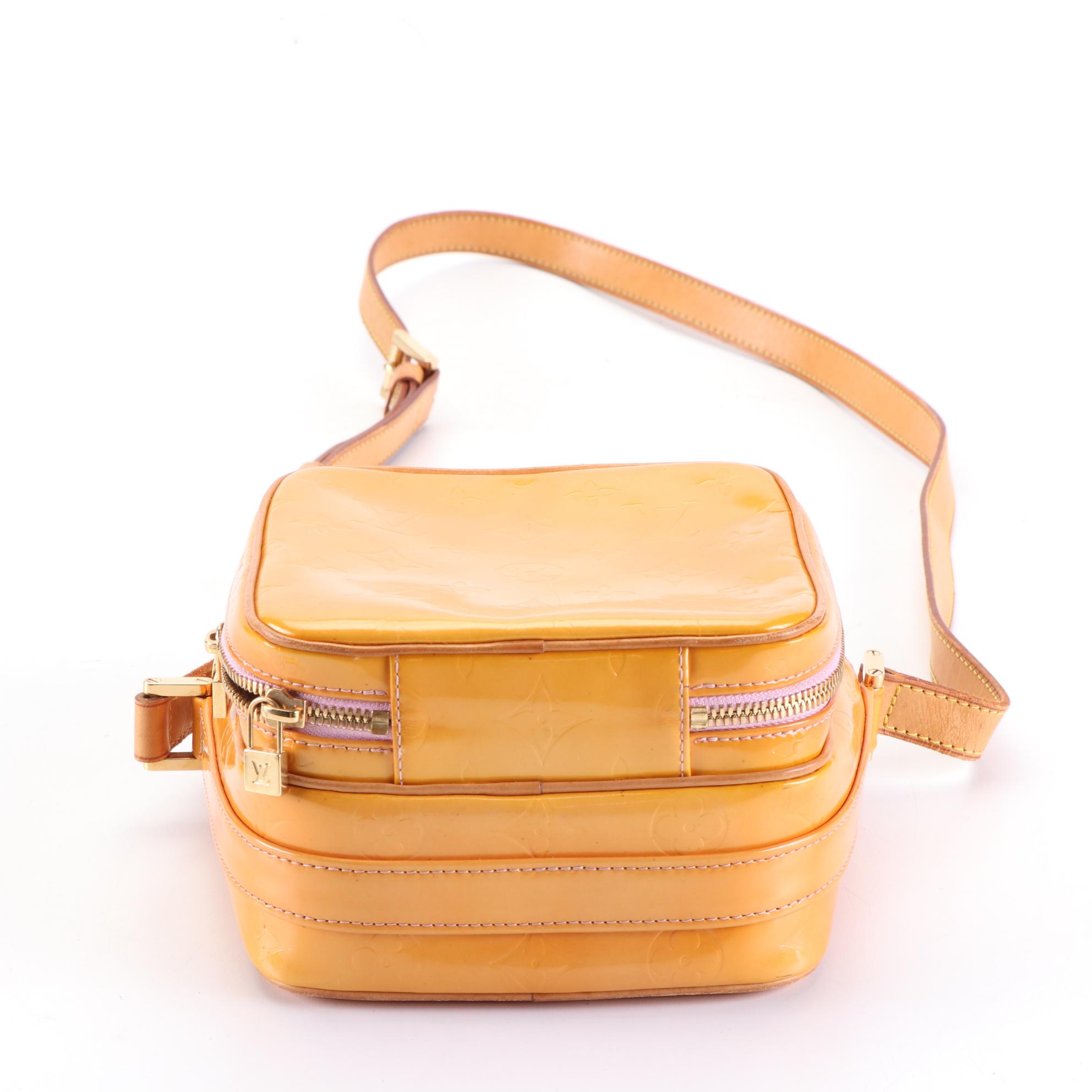 Louis Vuitton Wooster Camera Bag in Monogram Vernis and Vachetta Leather