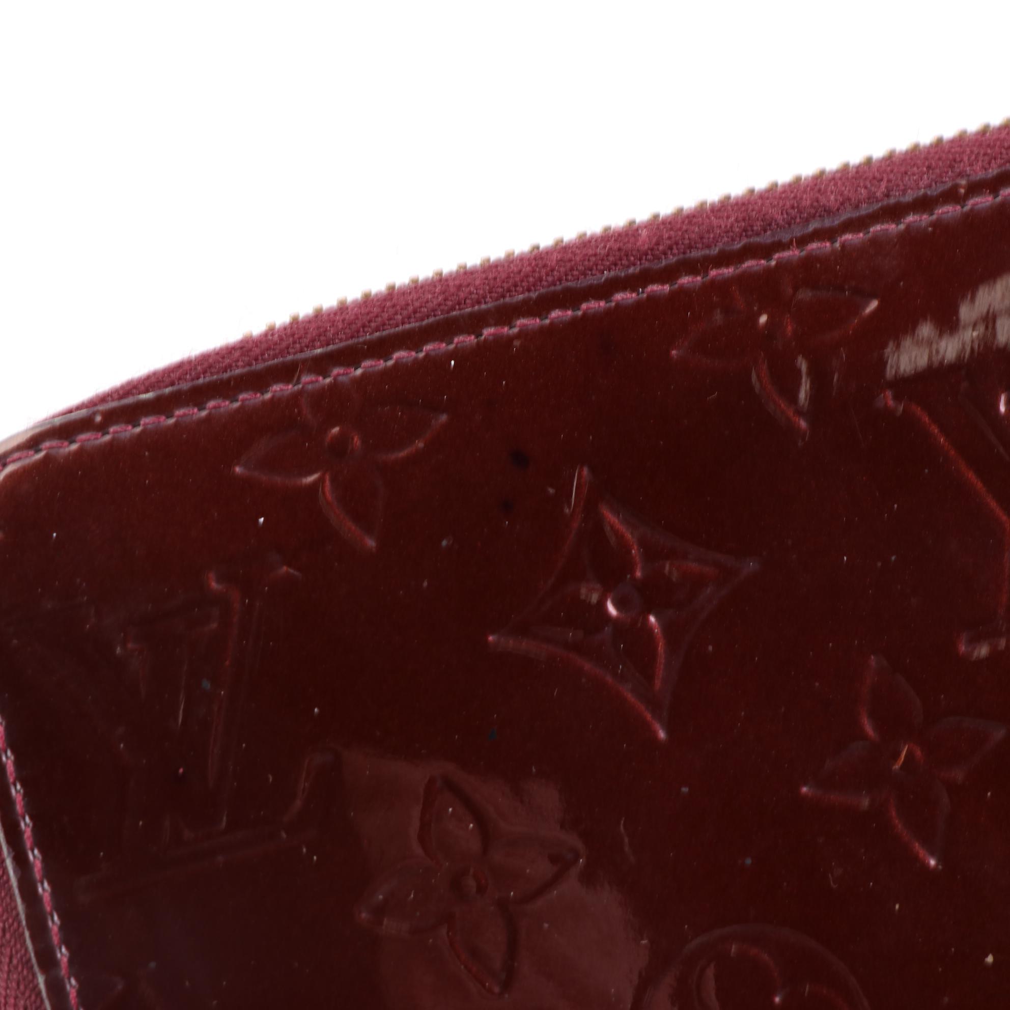 Louis Vuitton Zippy Wallet in Monogram Vernis