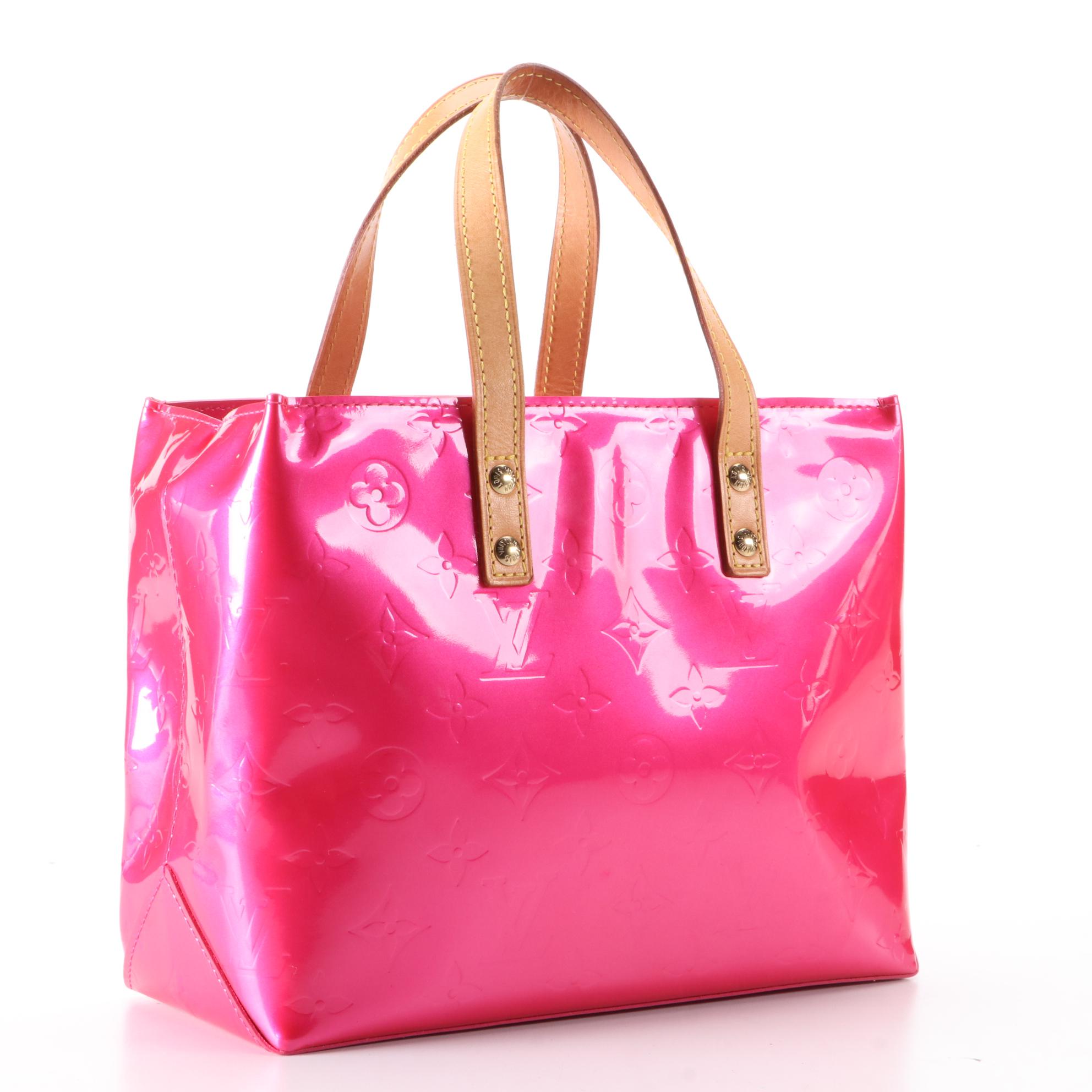 Louis Vuitton Reade PM in Fuchsia Monogram Vernis