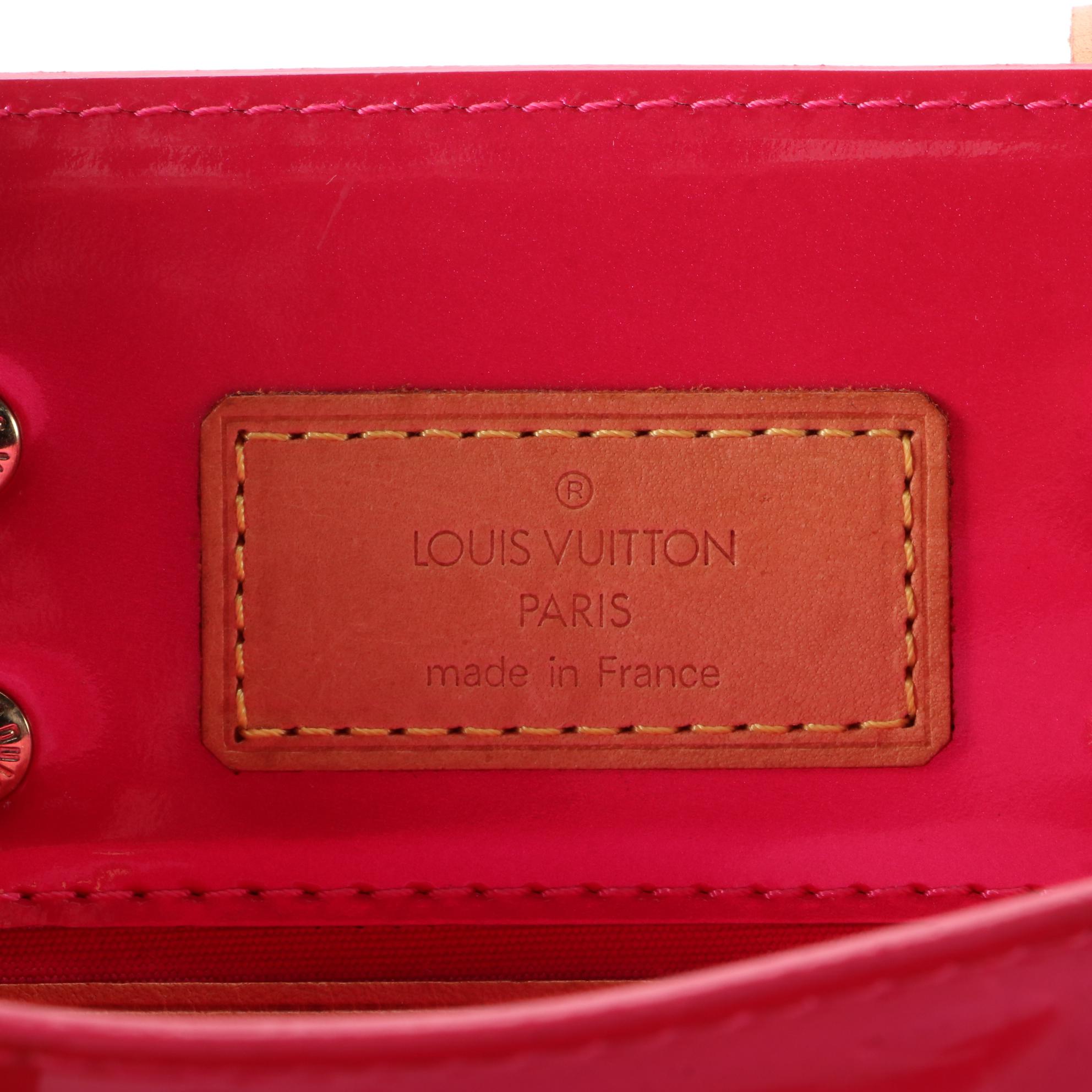 Louis Vuitton Reade PM in Fuchsia Monogram Vernis