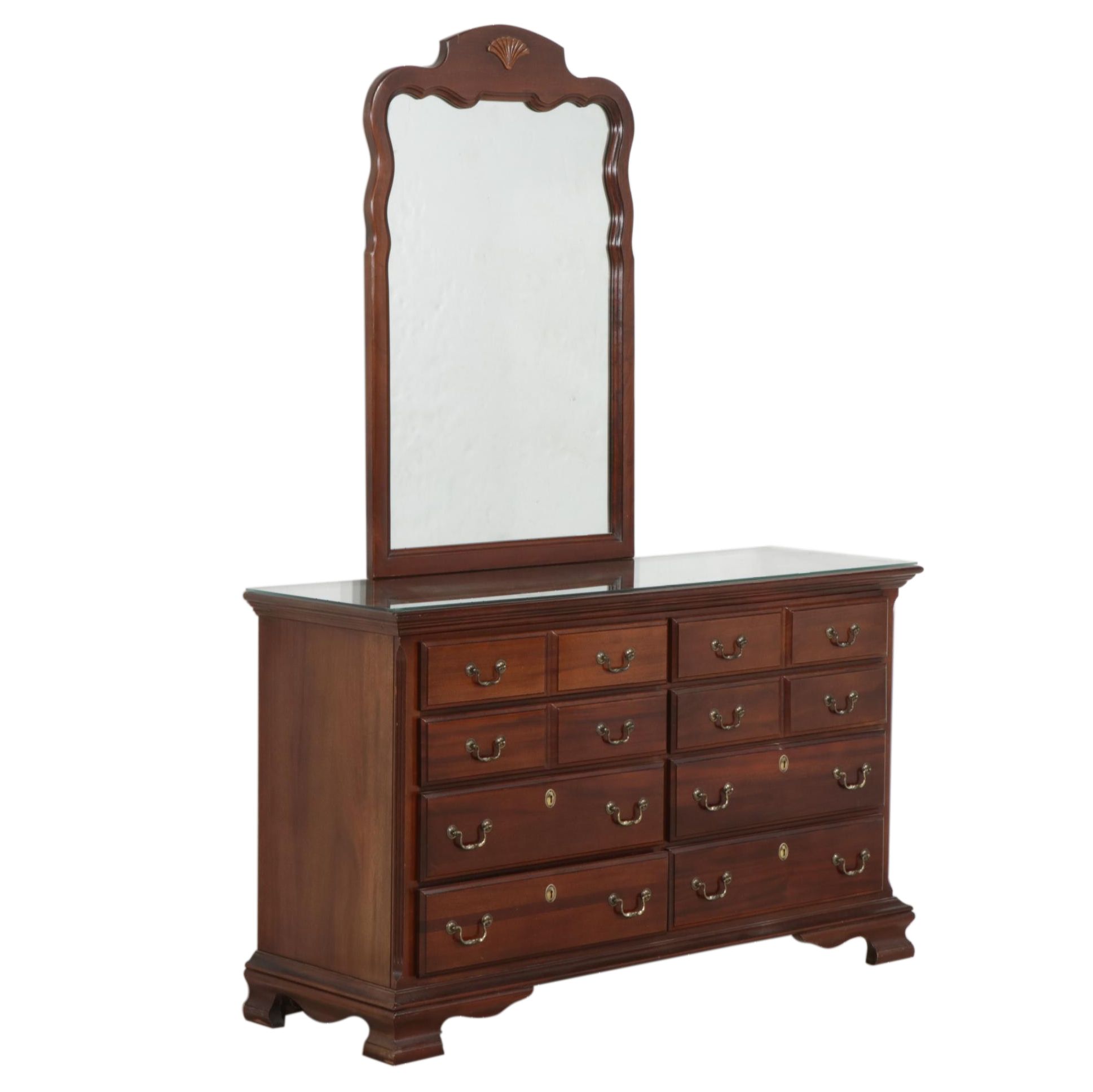 Kincaid Chippendale Style Cherry Dresser and Mirror, Late 20th Century