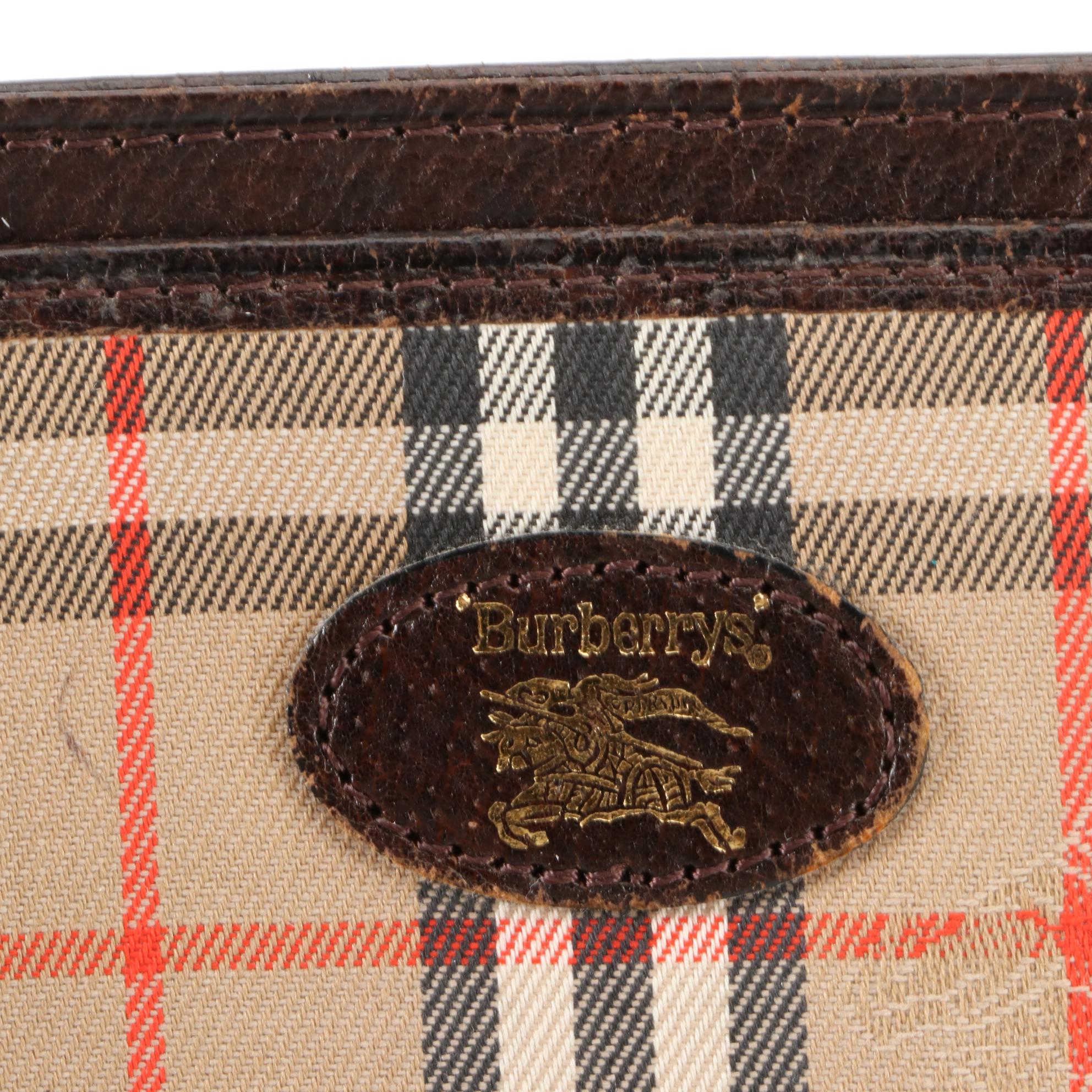 Burberry Slim Wallet in Nova Check and Leather Trim