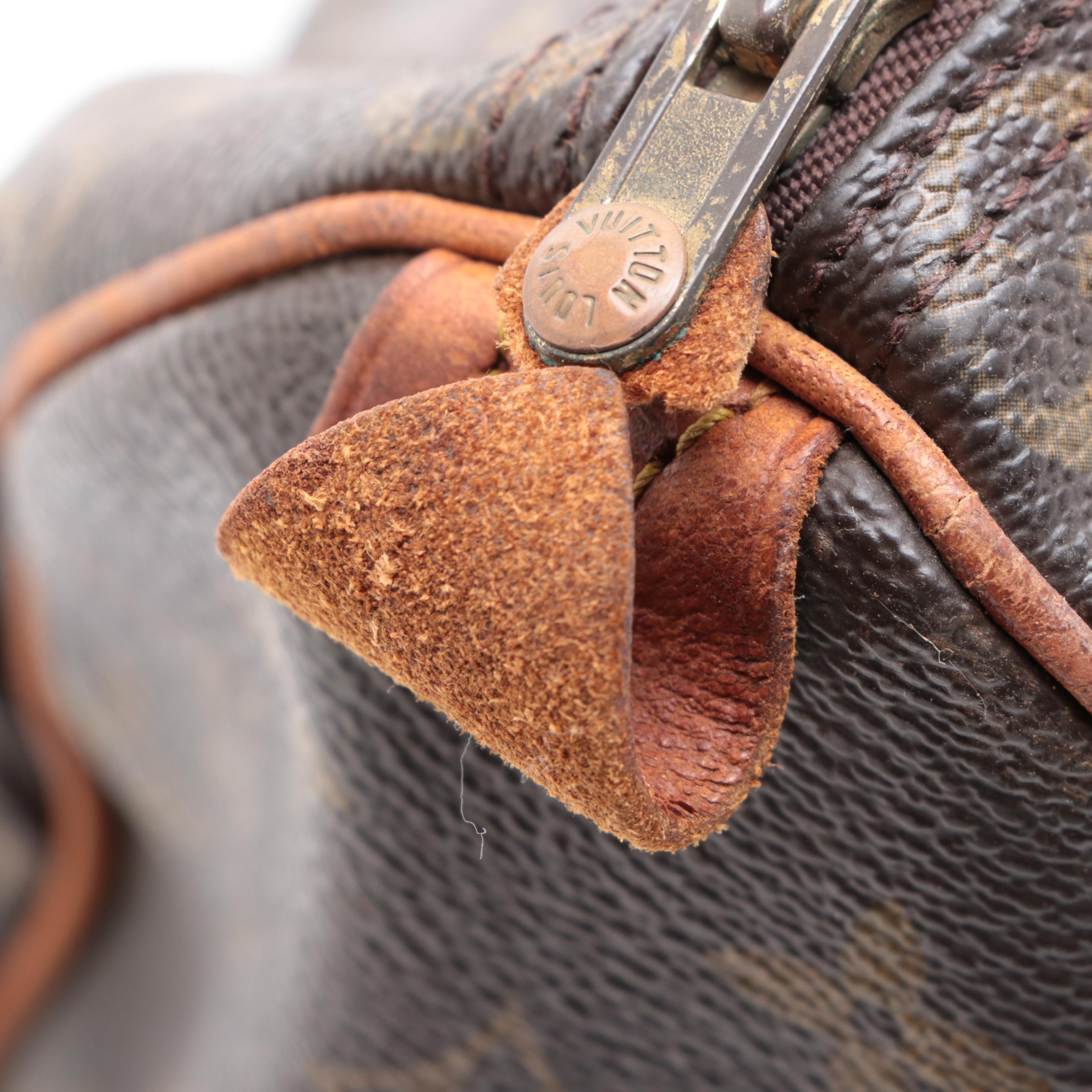 Louis Vuitton Speedy 25 Satchel in Monogram Canvas with Vachetta Leather