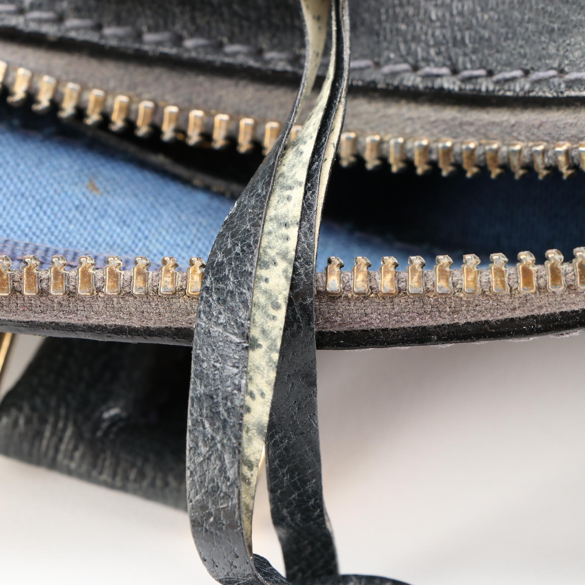 Gucci Boston Bag in Navy GG Supreme Canvas and Cinghiale Leather Trim