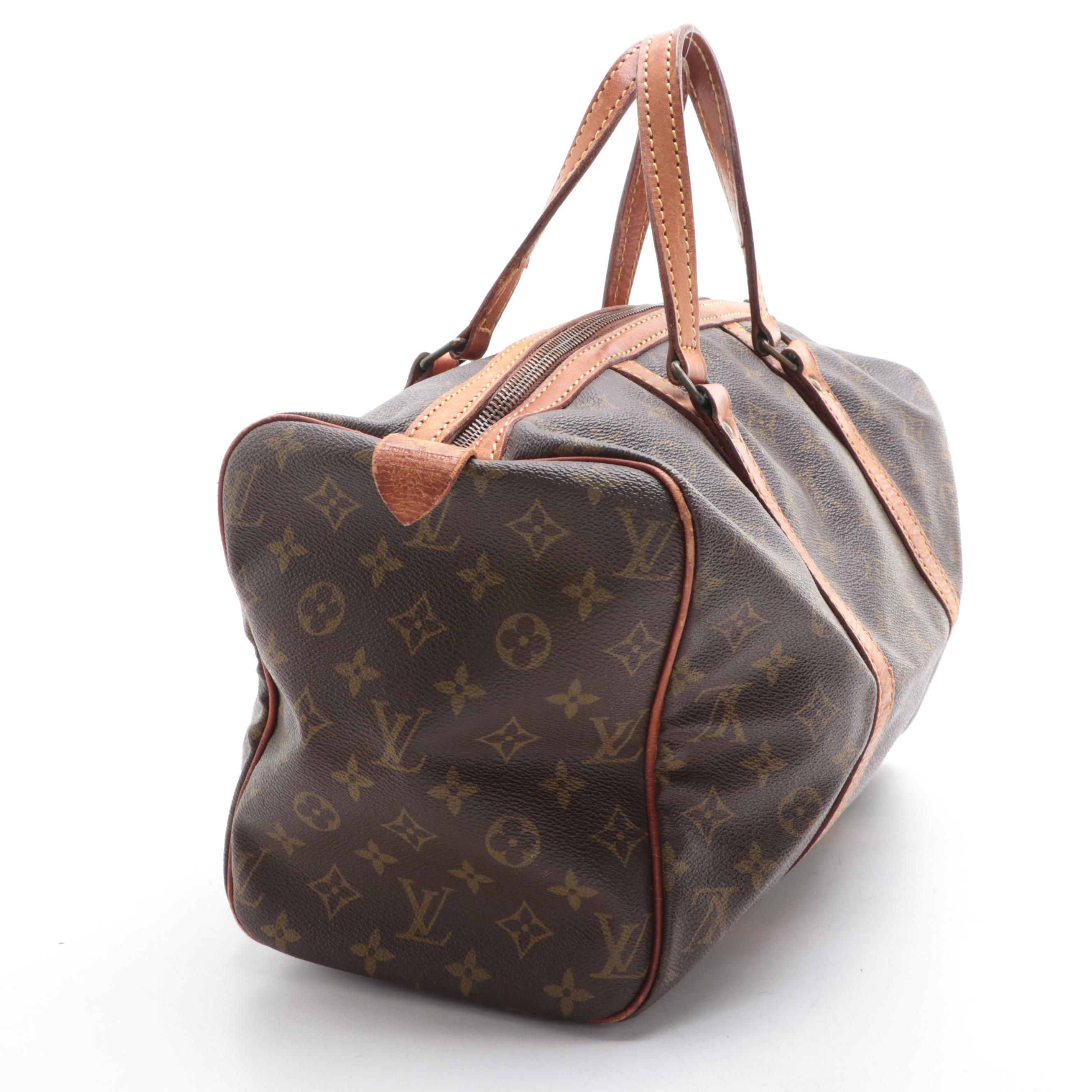 Louis Vuitton Sac Souple 35 in Monogram Canvas and Vachetta Leather