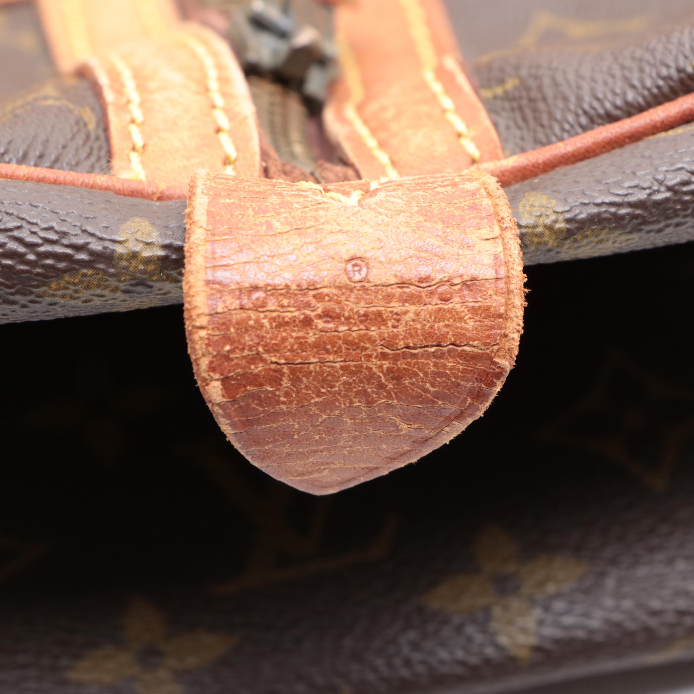 Louis Vuitton Sac Souple 35 in Monogram Canvas and Vachetta Leather