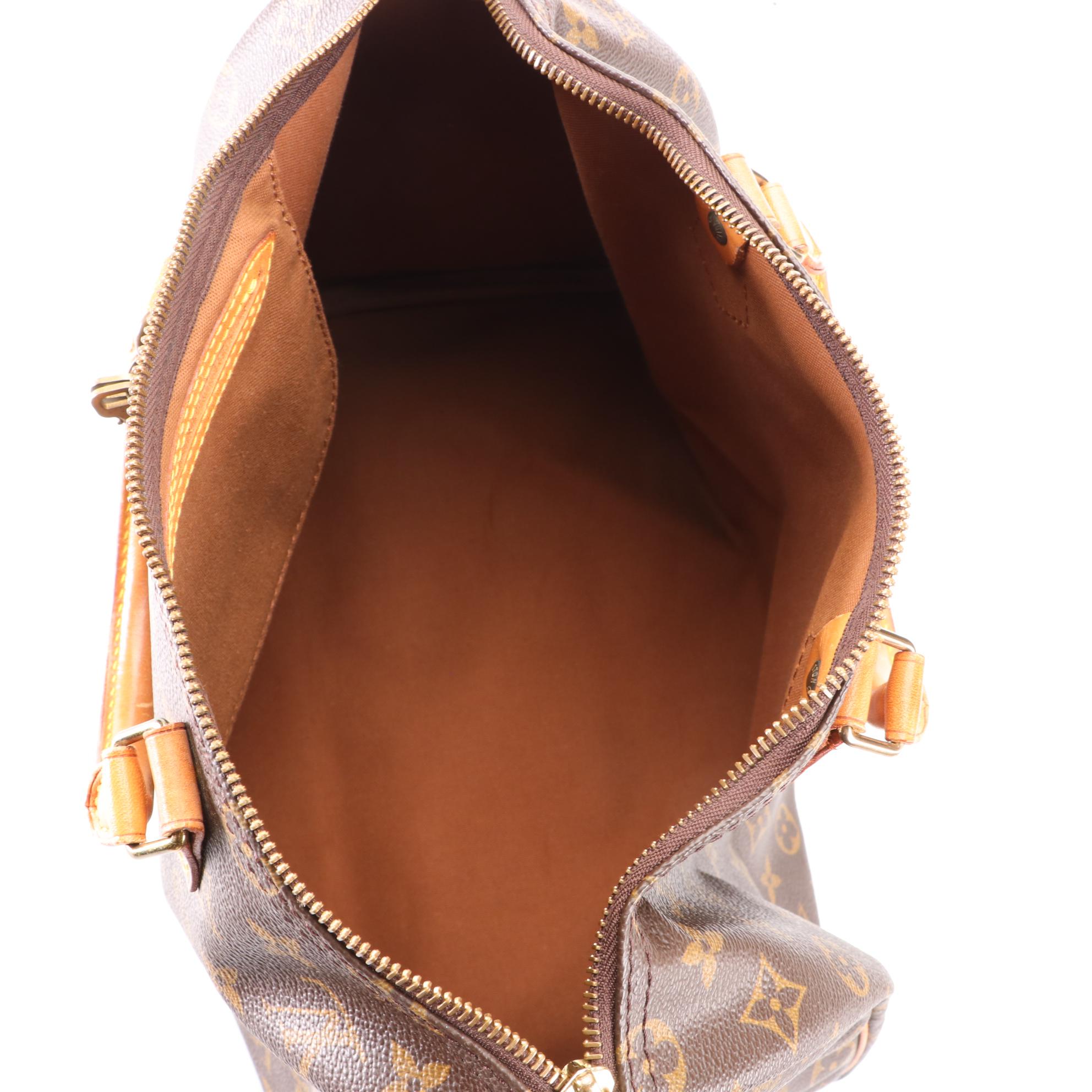 Louis Vuitton Speedy 35 in Monogram Canvas