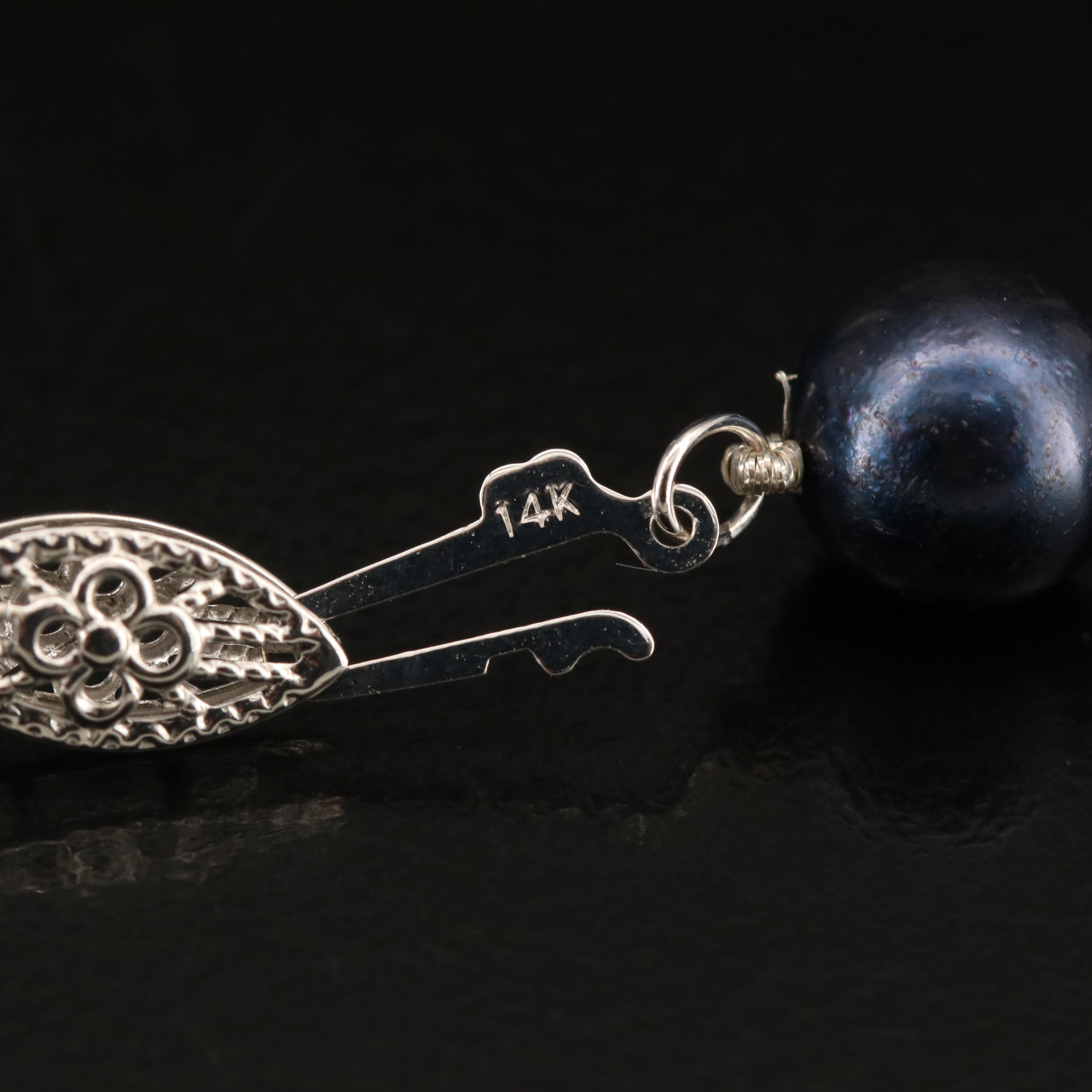 Pearl Necklace with 14K Clasp