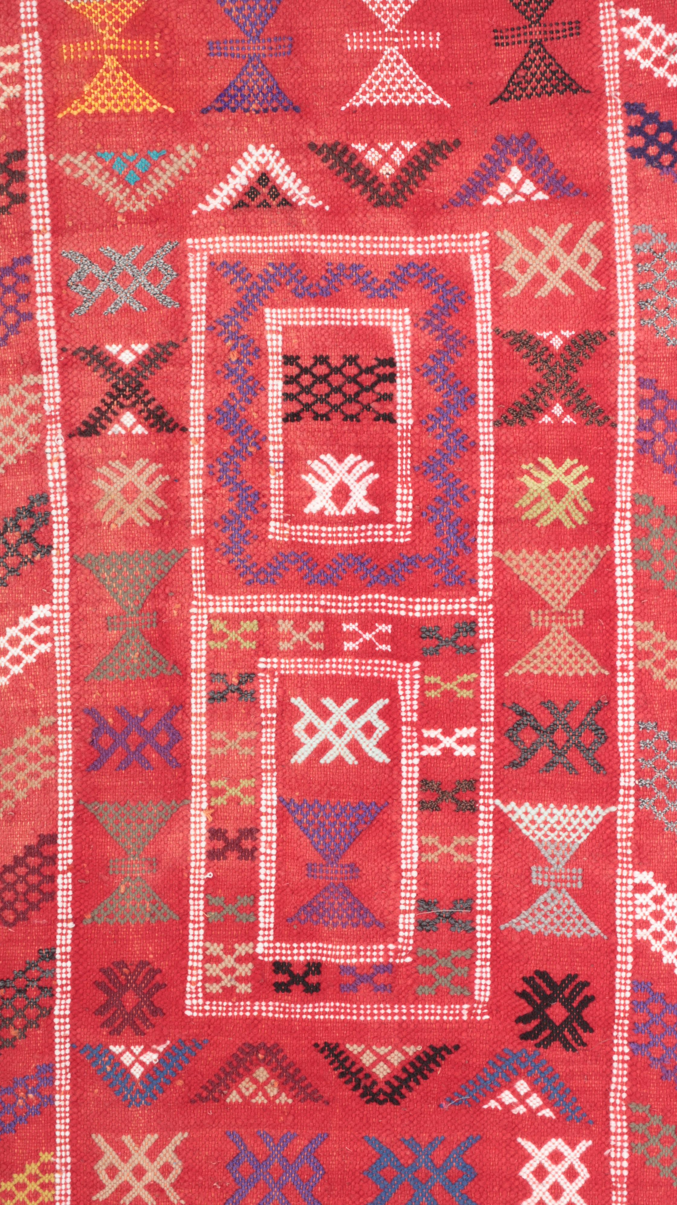 Handwoven Moroccan Zemmour Wool Wall Hanging