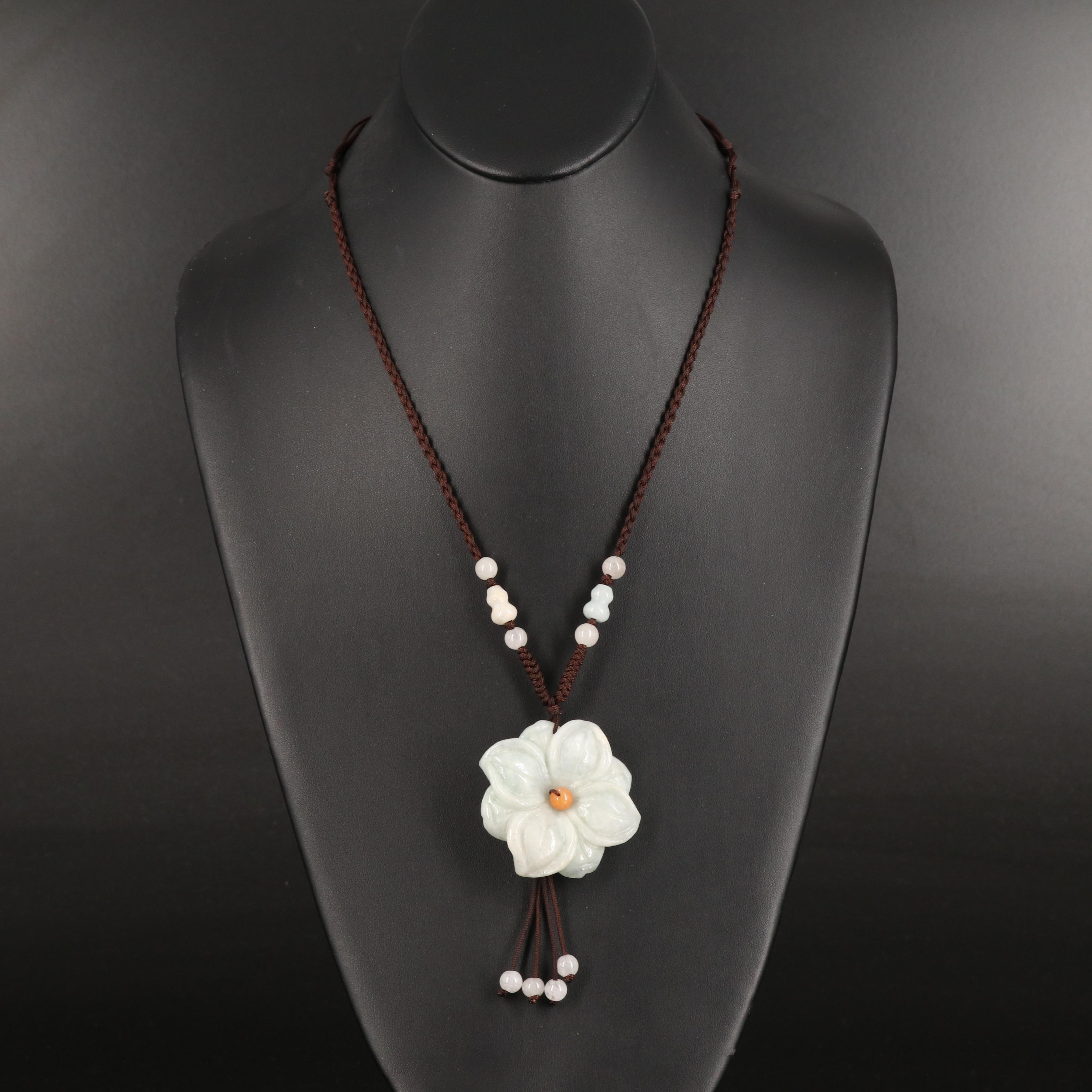 Carved Jadeite Flower Necklace