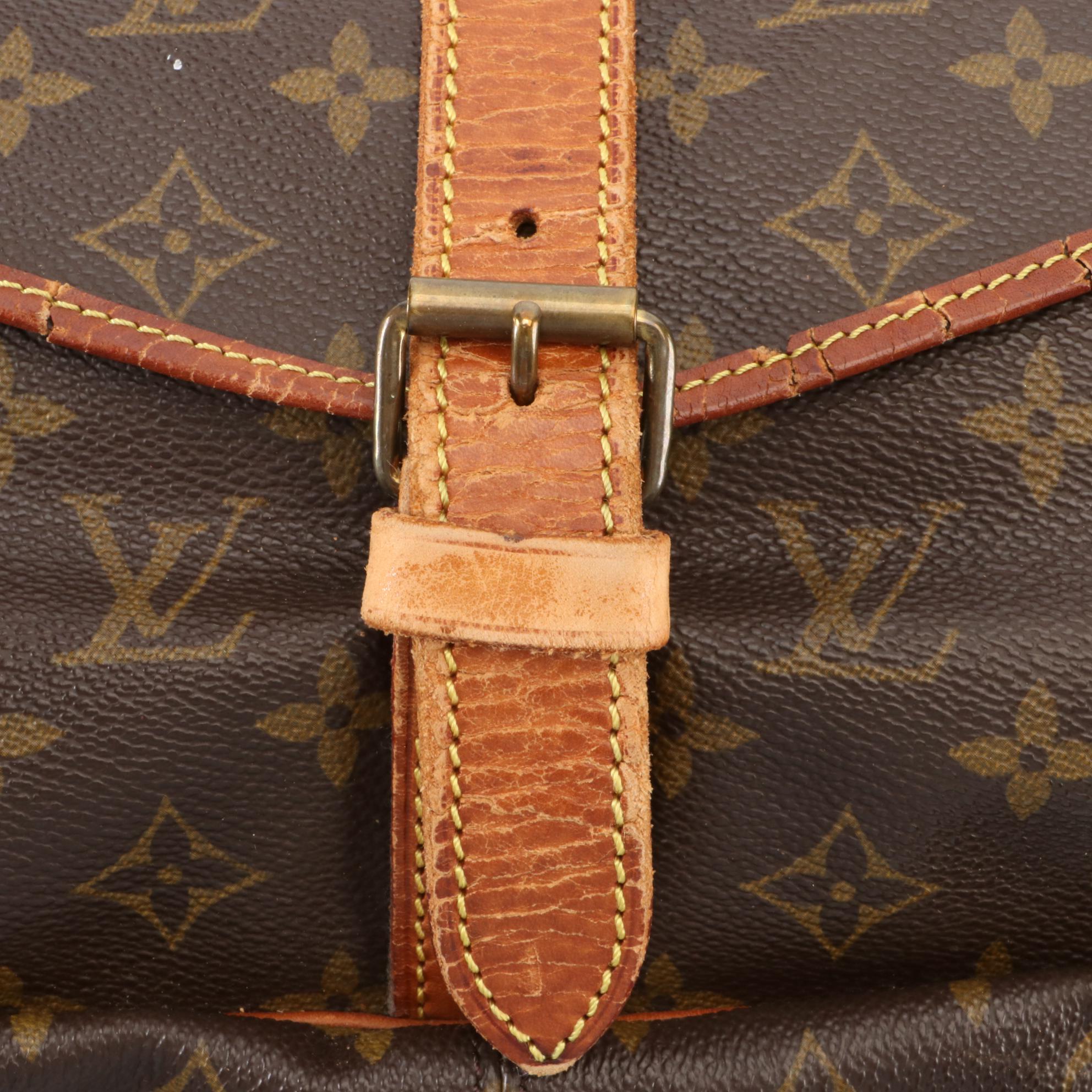 Louis Vuitton Saumur 35 Messenger Bag in Monogram Canvas and Vachetta Leather