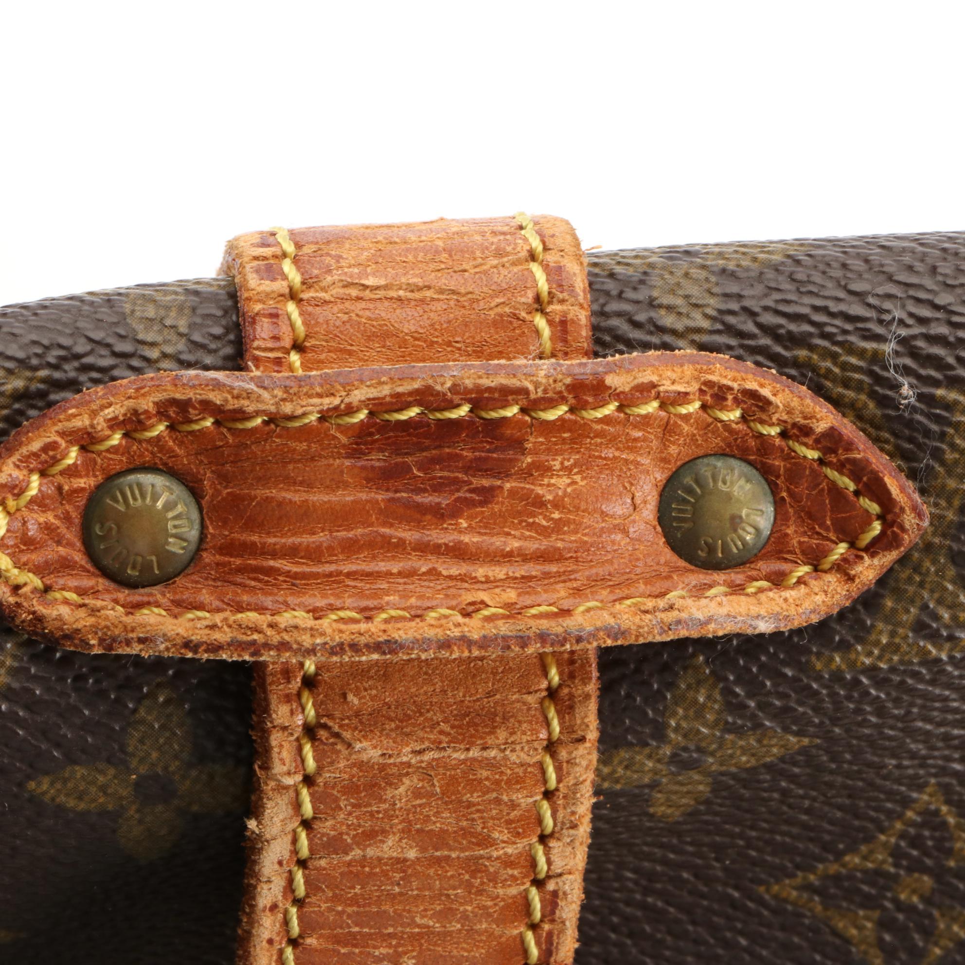 Louis Vuitton Saumur 35 Messenger Bag in Monogram Canvas and Vachetta Leather