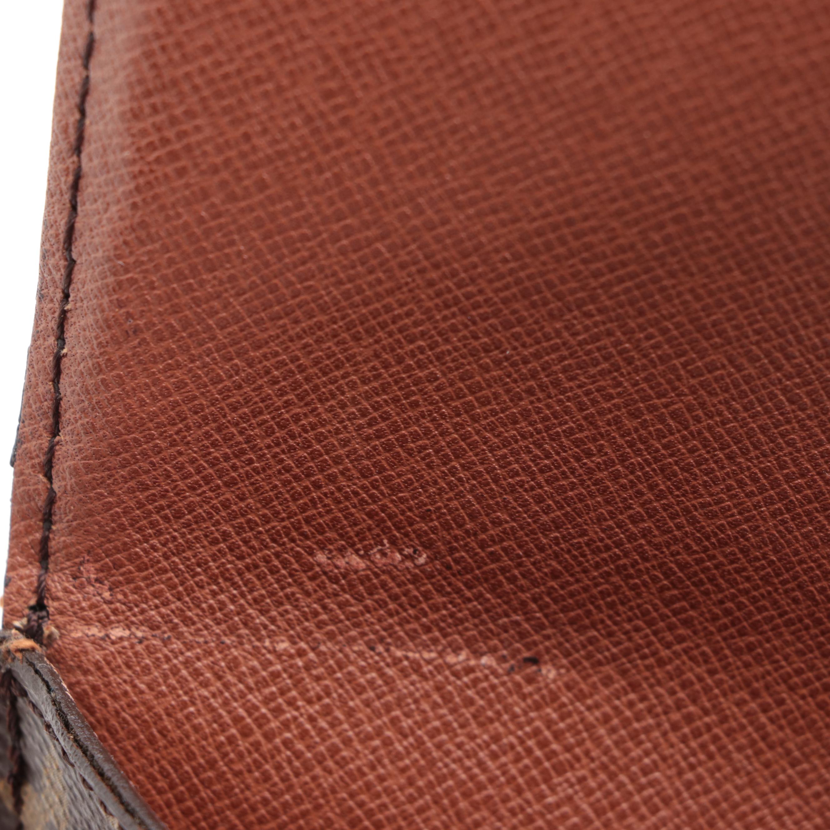 Louis Vuitton Saint Cloud Bag in Monogram Canvas and Vachetta Leather