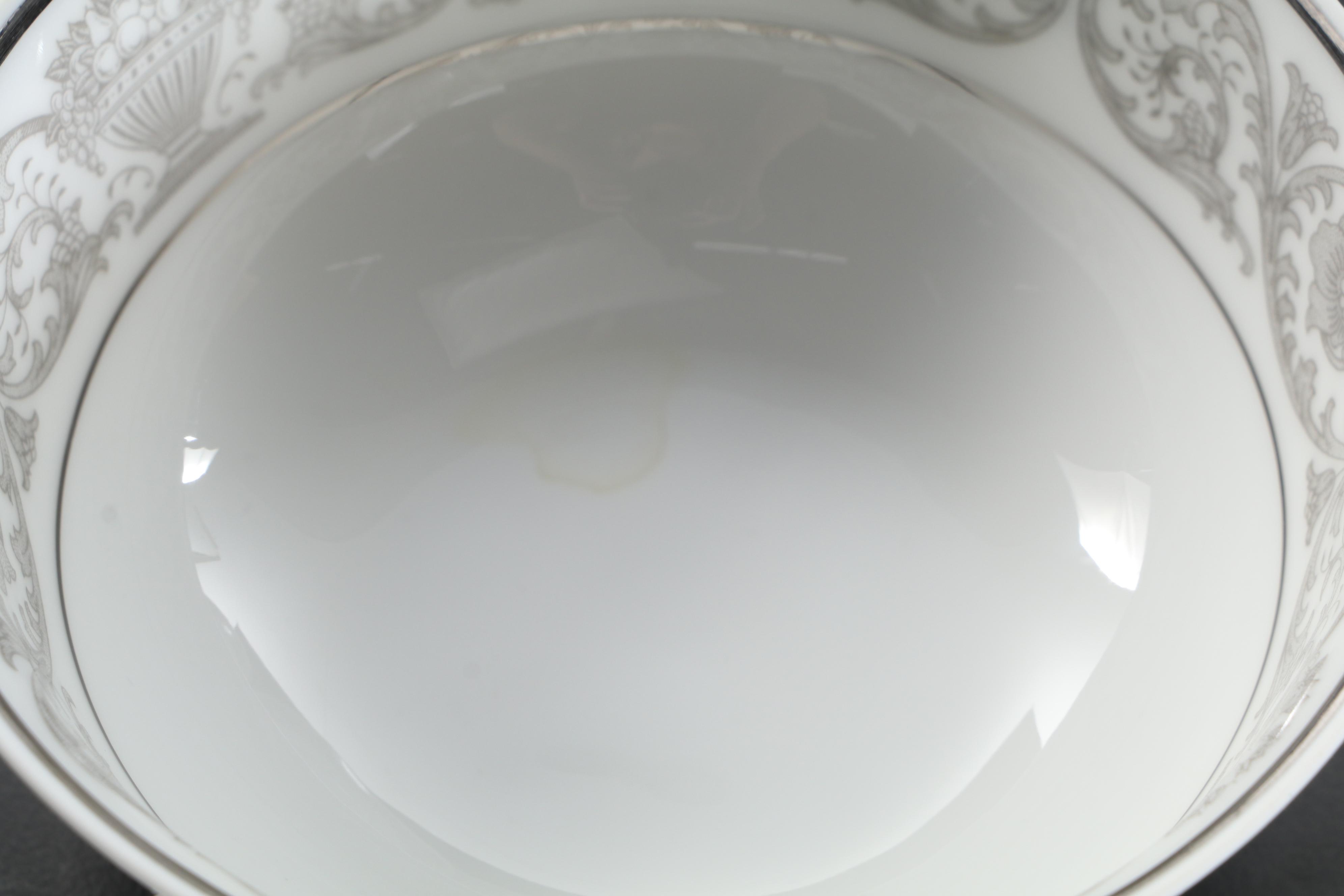 Rosenthal Classic Rose "Leonardo" Porcelain Dinnerware and Serveware, 1950-1964