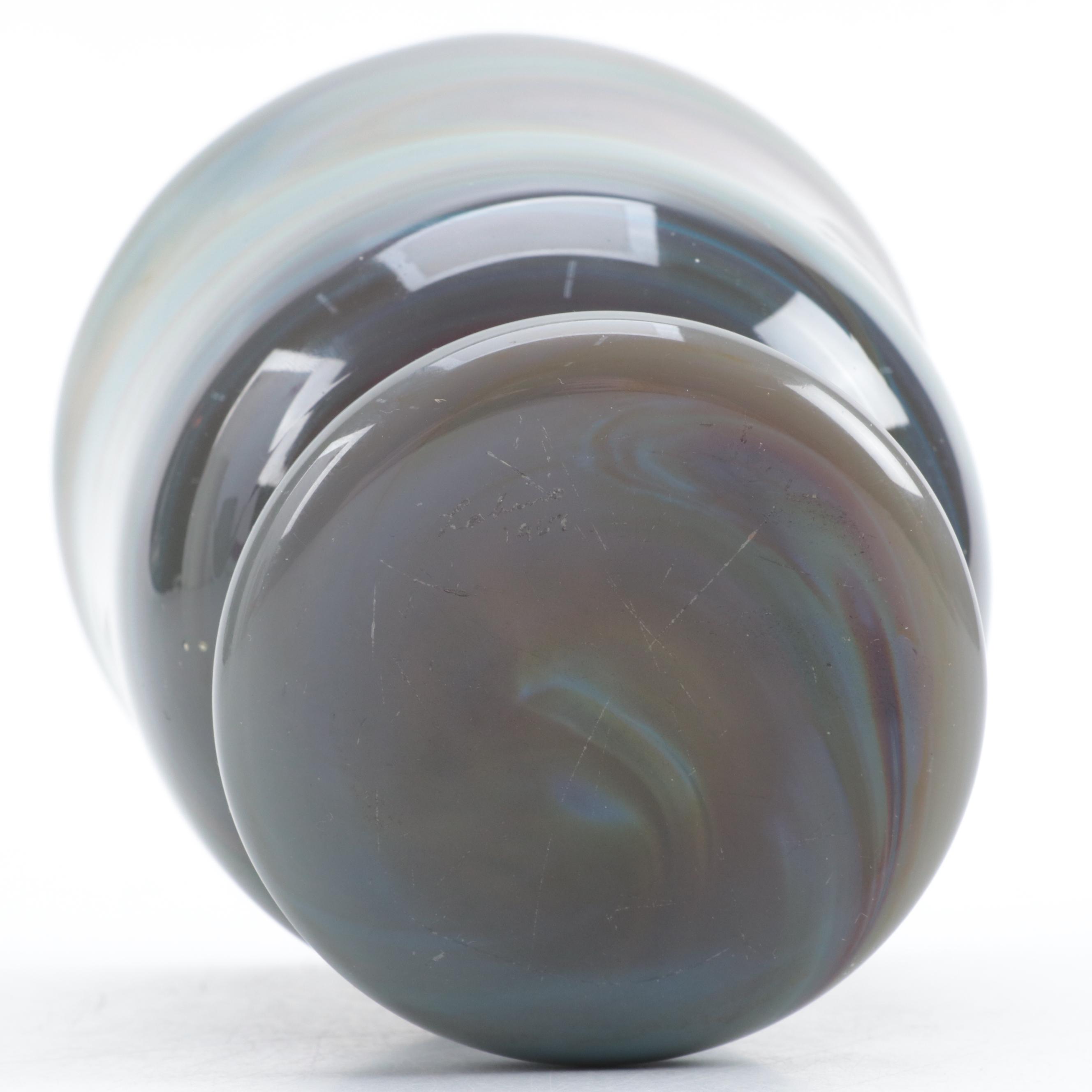 Dominick Labino Blown Agate Glass Footed Cup Vase, 1960s