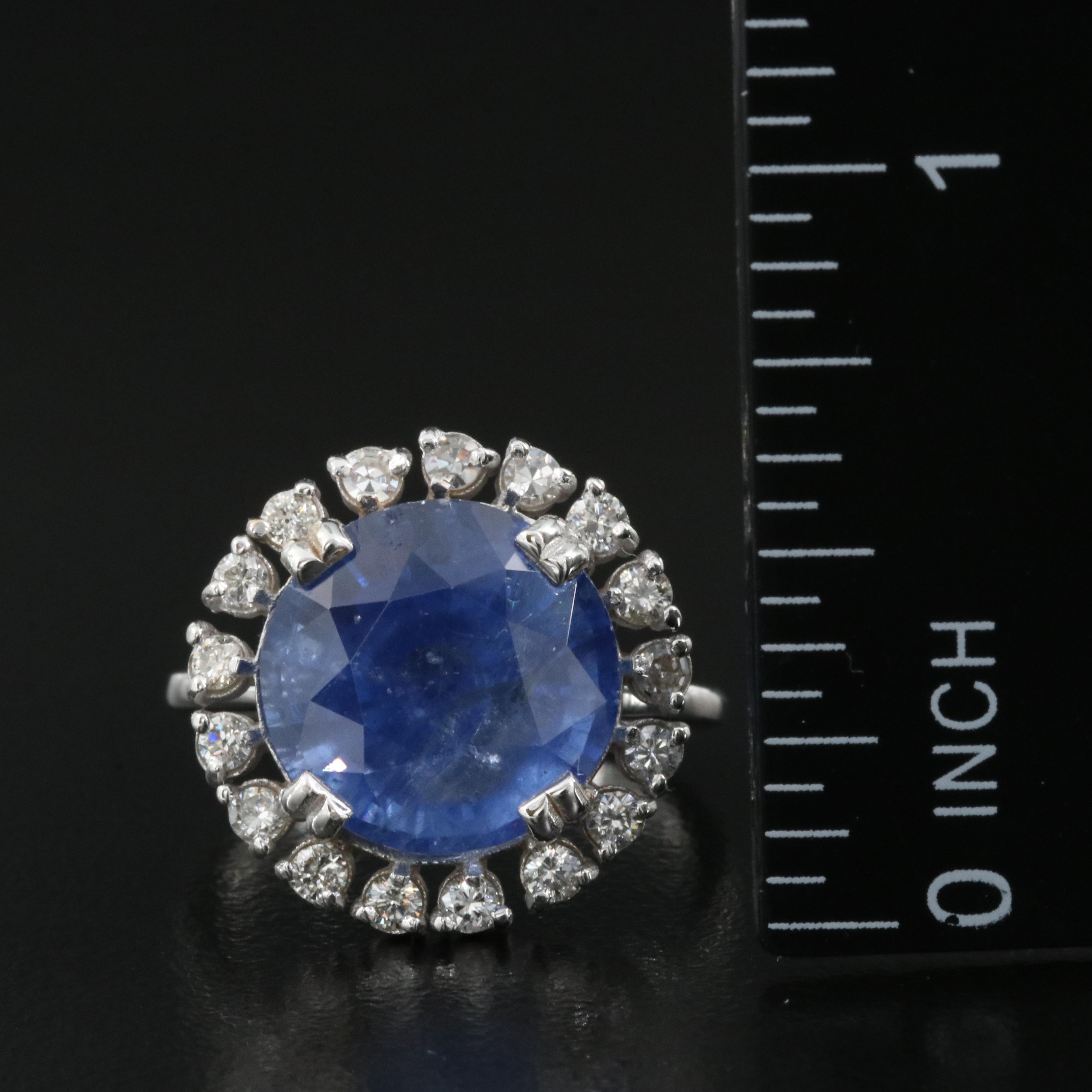 18K 8.97 CT Sapphire Ring with Diamond Halo and with GIA Report