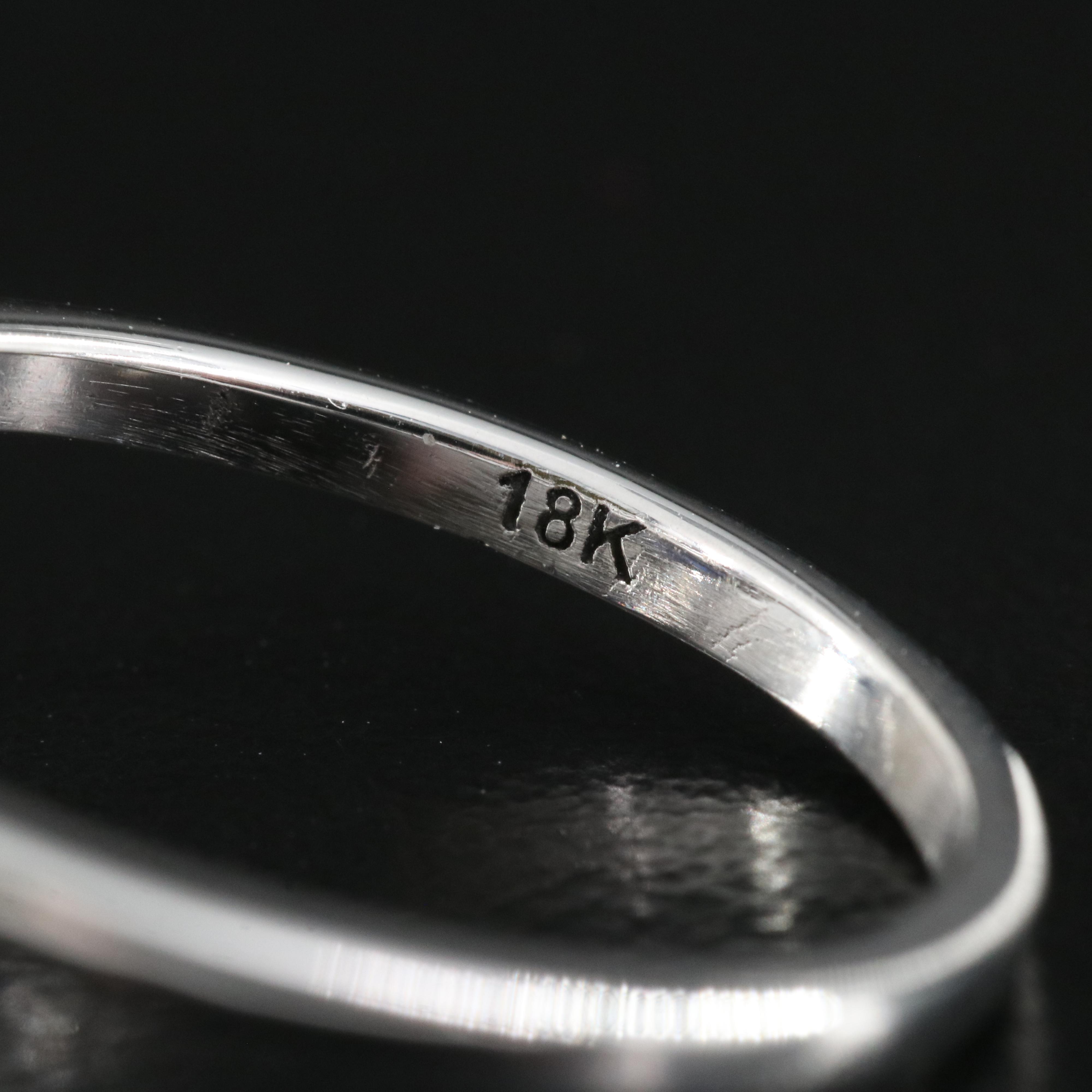 18K 8.97 CT Sapphire Ring with Diamond Halo and with GIA Report