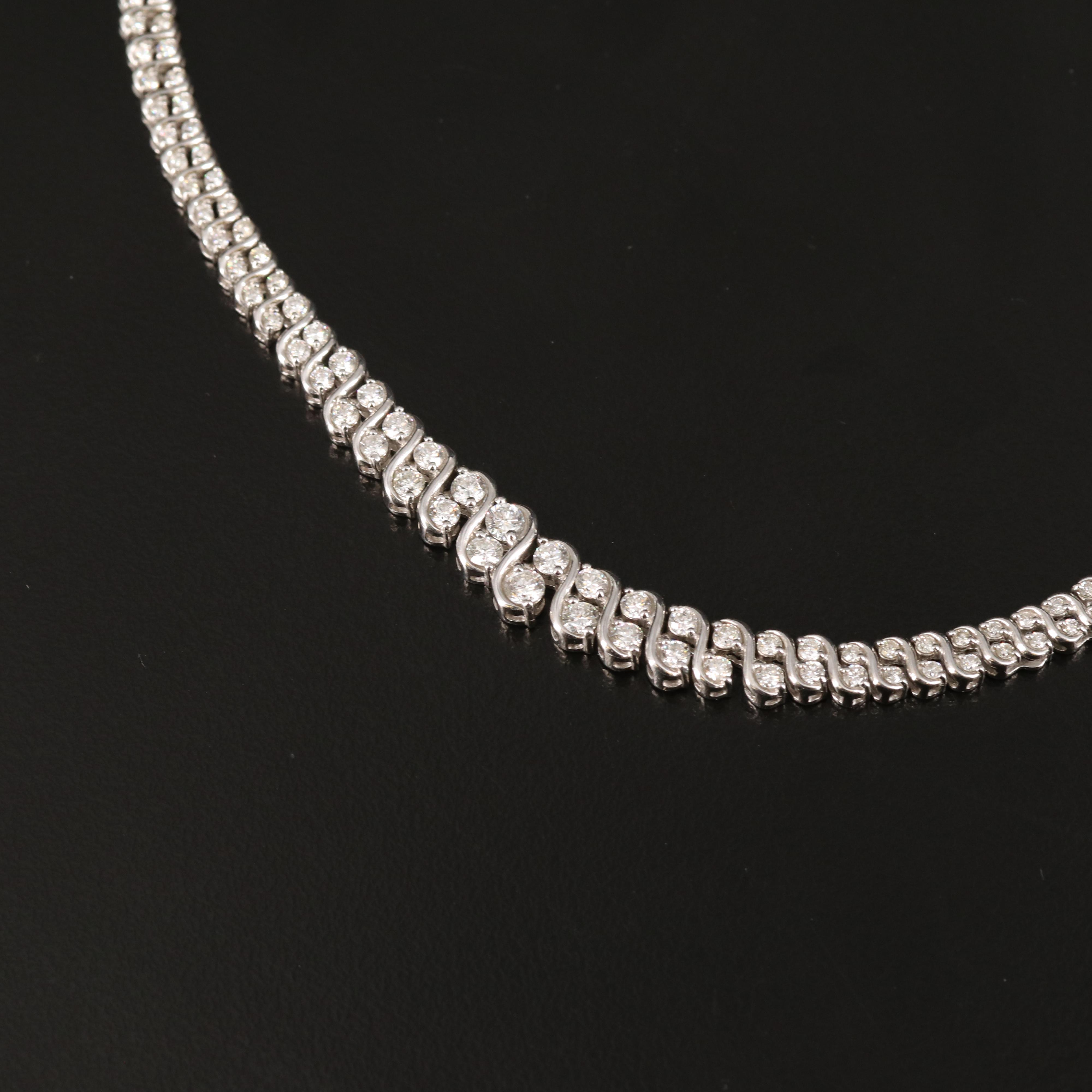 Platinum 5.00 CTW Graduated Diamond Double Row S Link Necklace